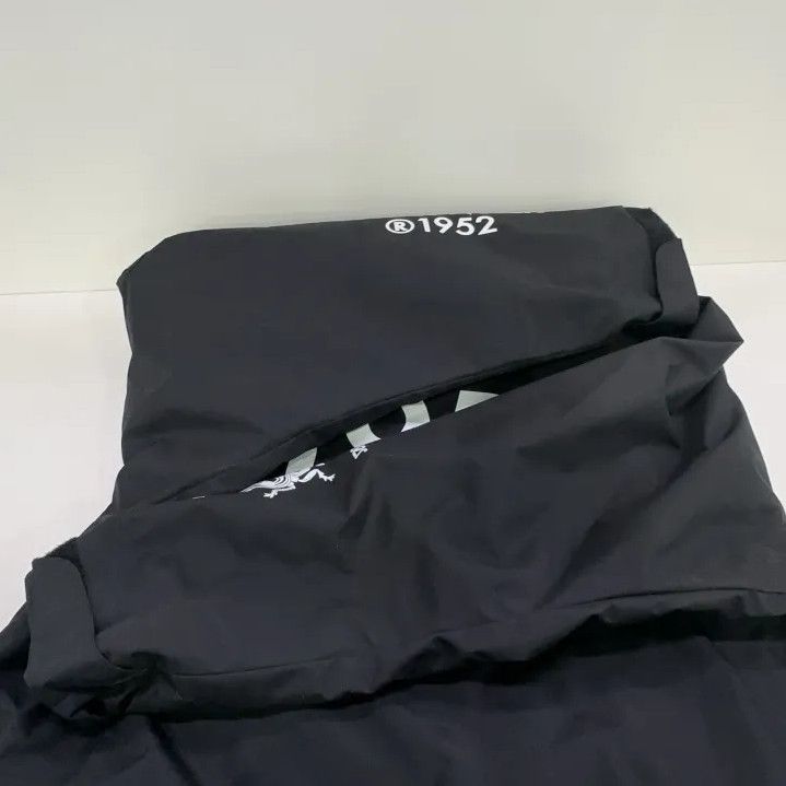 Moncler Moncler Logo Print Hooded Zip Mid-Length Jacket Size US S / EU 44-46 / 1 - 15 Thumbnail