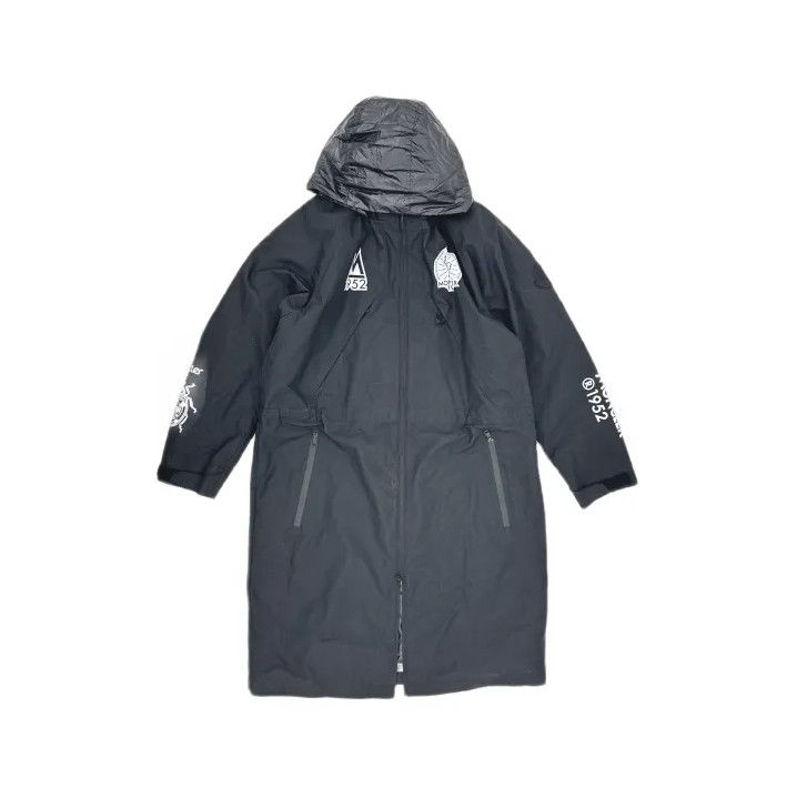 Moncler Moncler Logo Print Hooded Zip Mid-Length Jacket Size US S / EU 44-46 / 1 - 2 Thumbnail