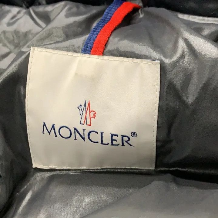 Moncler Moncler Maya Series Short Down Jacket Size US S / EU 44-46 / 1 - 4 Thumbnail