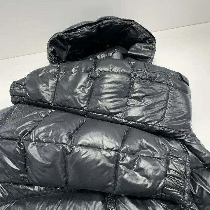 Moncler Moncler Logo Zip Detachable Hood Down Jacket Size US S / EU 44-46 / 1 - 15 Thumbnail
