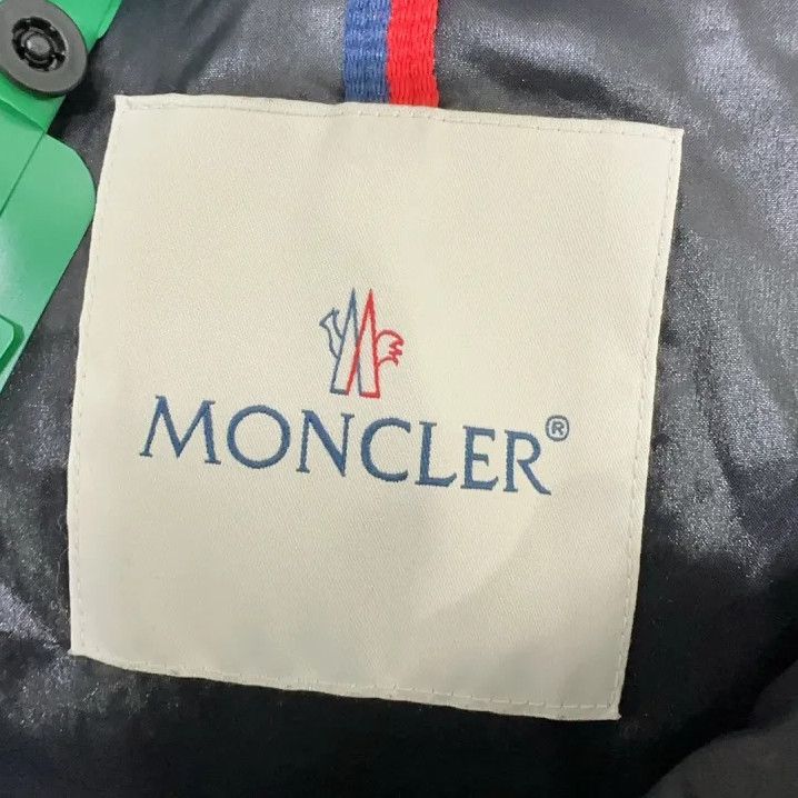 Moncler Moncler Montbeliard Hooded Short Down Jacket Size US S / EU 44-46 / 1 - 6 Thumbnail