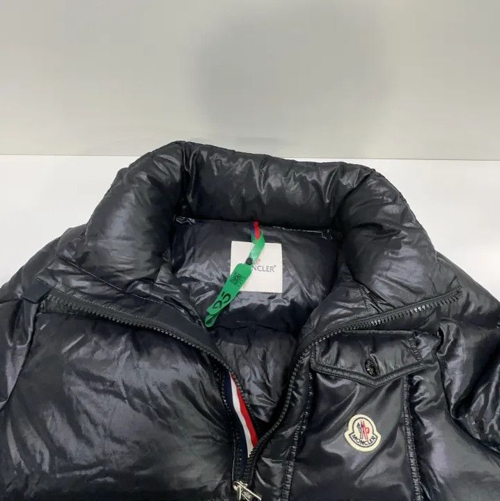 Moncler Moncler Montbeliard Hooded Short Down Jacket Size US S / EU 44-46 / 1 - 9 Thumbnail