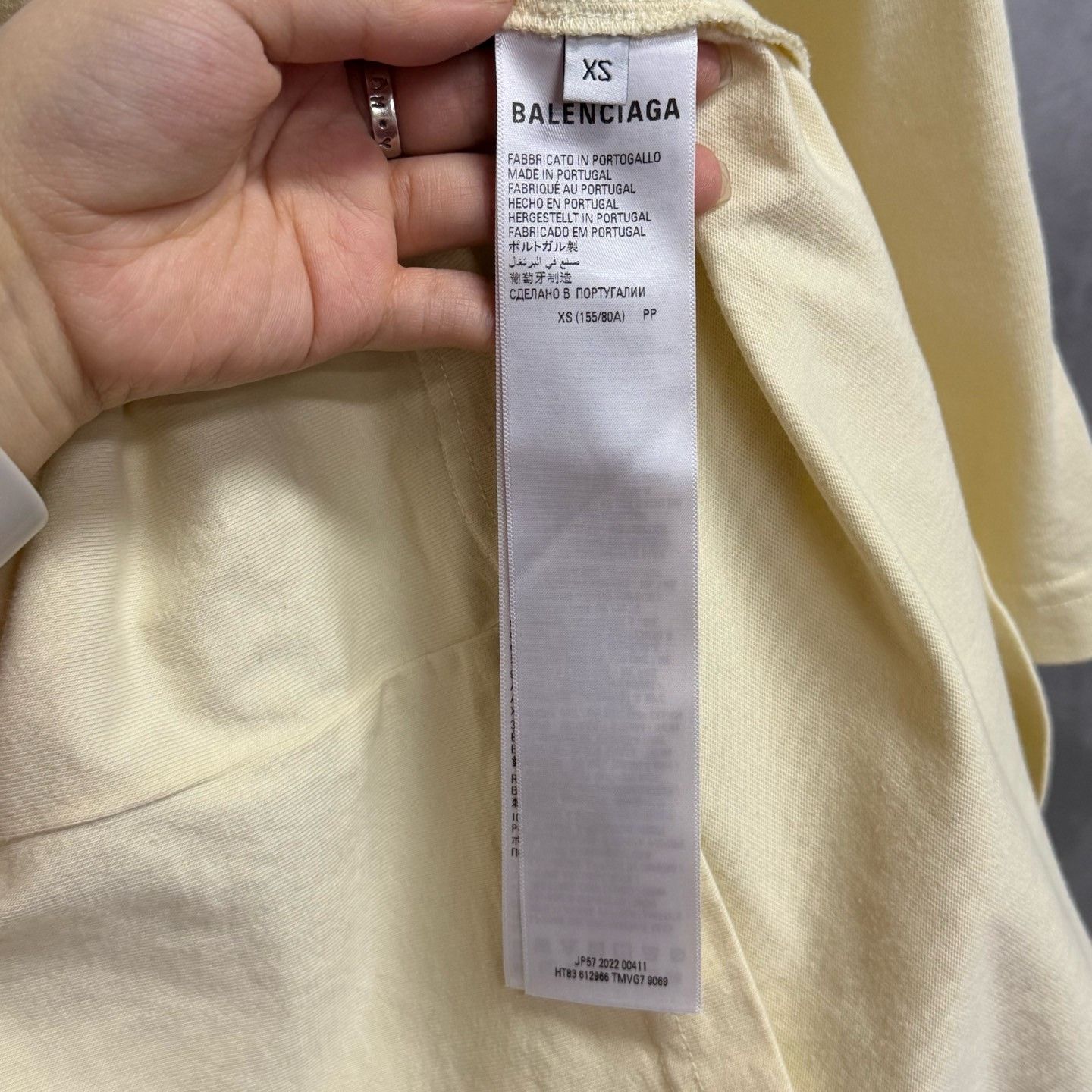 Balenciaga Balenciaga Beige Logo Print Loose T-shirt Size XS / US 0-2 / IT 36-38 - 5 Thumbnail
