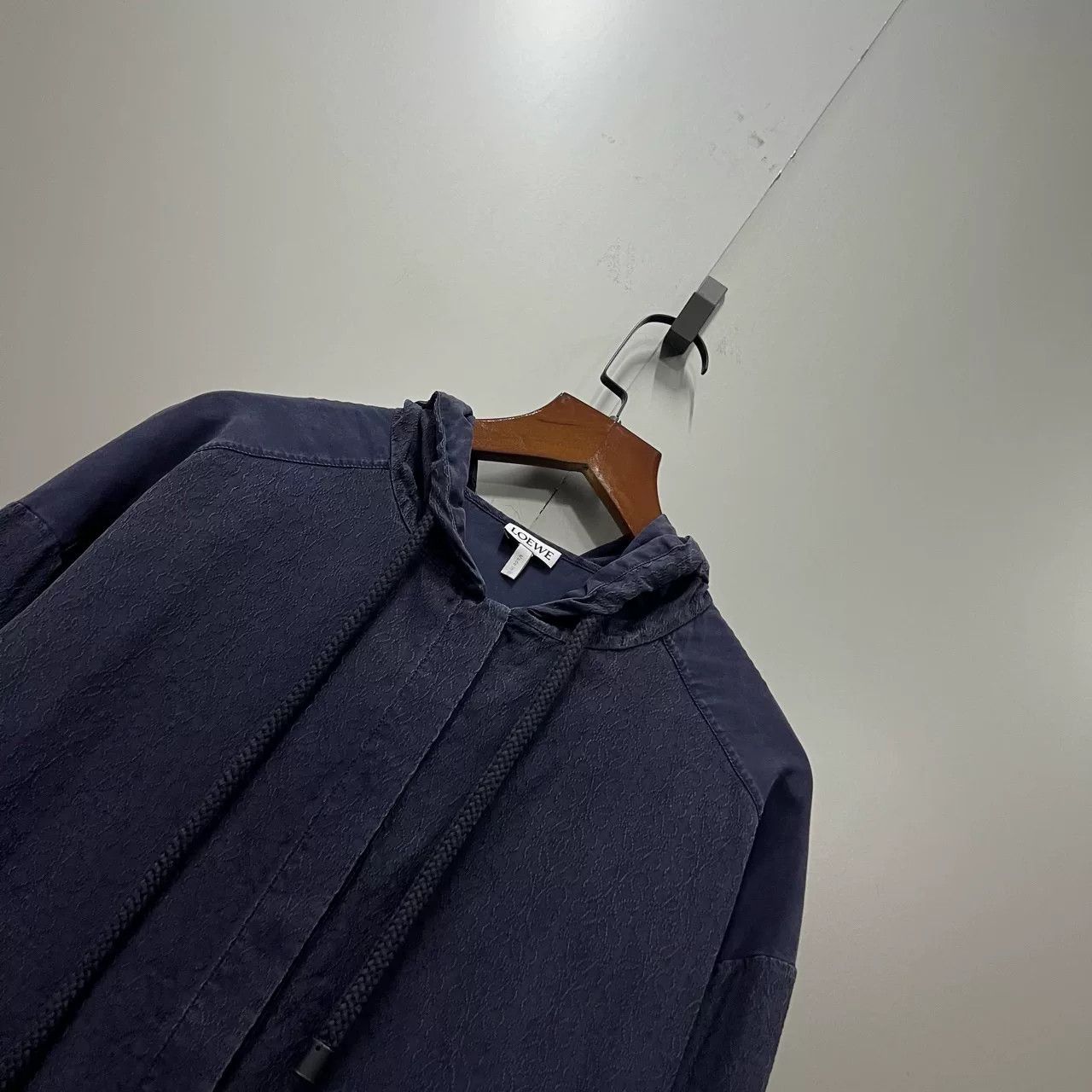 Loewe LOEWE All-Over Logo Hoodie Size S / US 4 / IT 40 - 3 Thumbnail