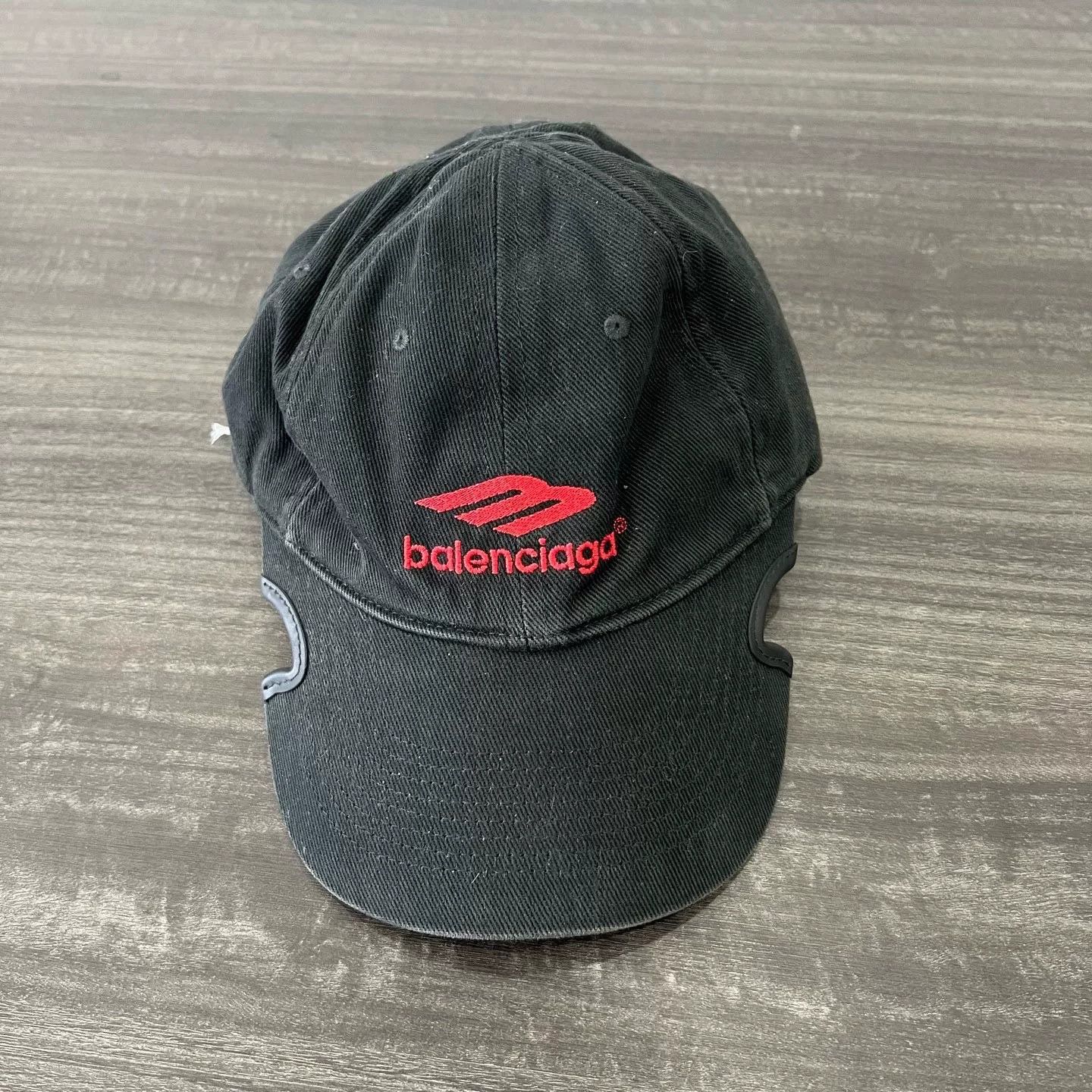Balenciaga Balenciaga 3B Sport Embroidered Logo Baseball Cap Size ONE SIZE - 3 Thumbnail