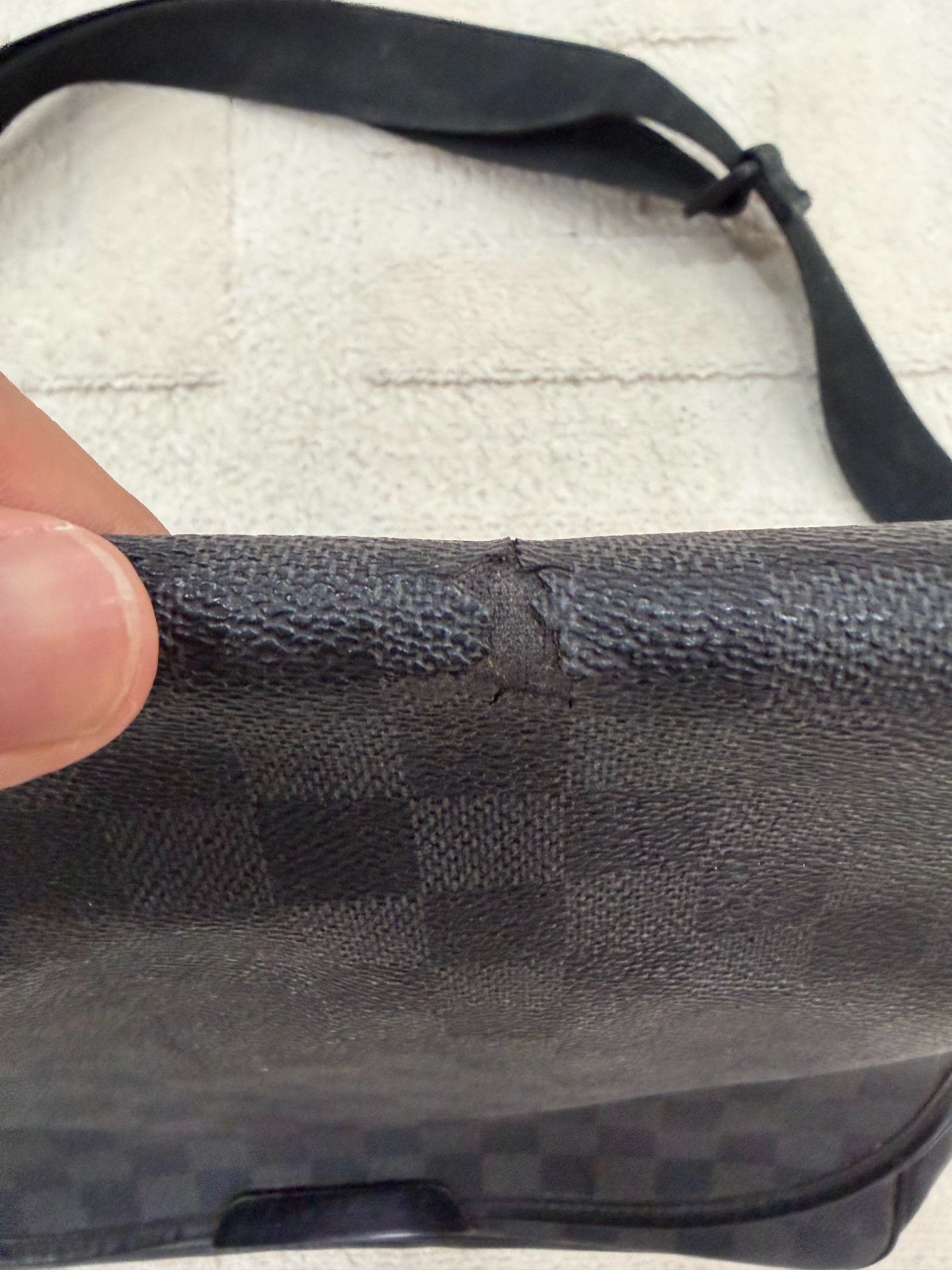 Louis Vuitton Louis Vuitton Black Gray Check Flap Messenger Bag Size ONE SIZE - 3 Thumbnail