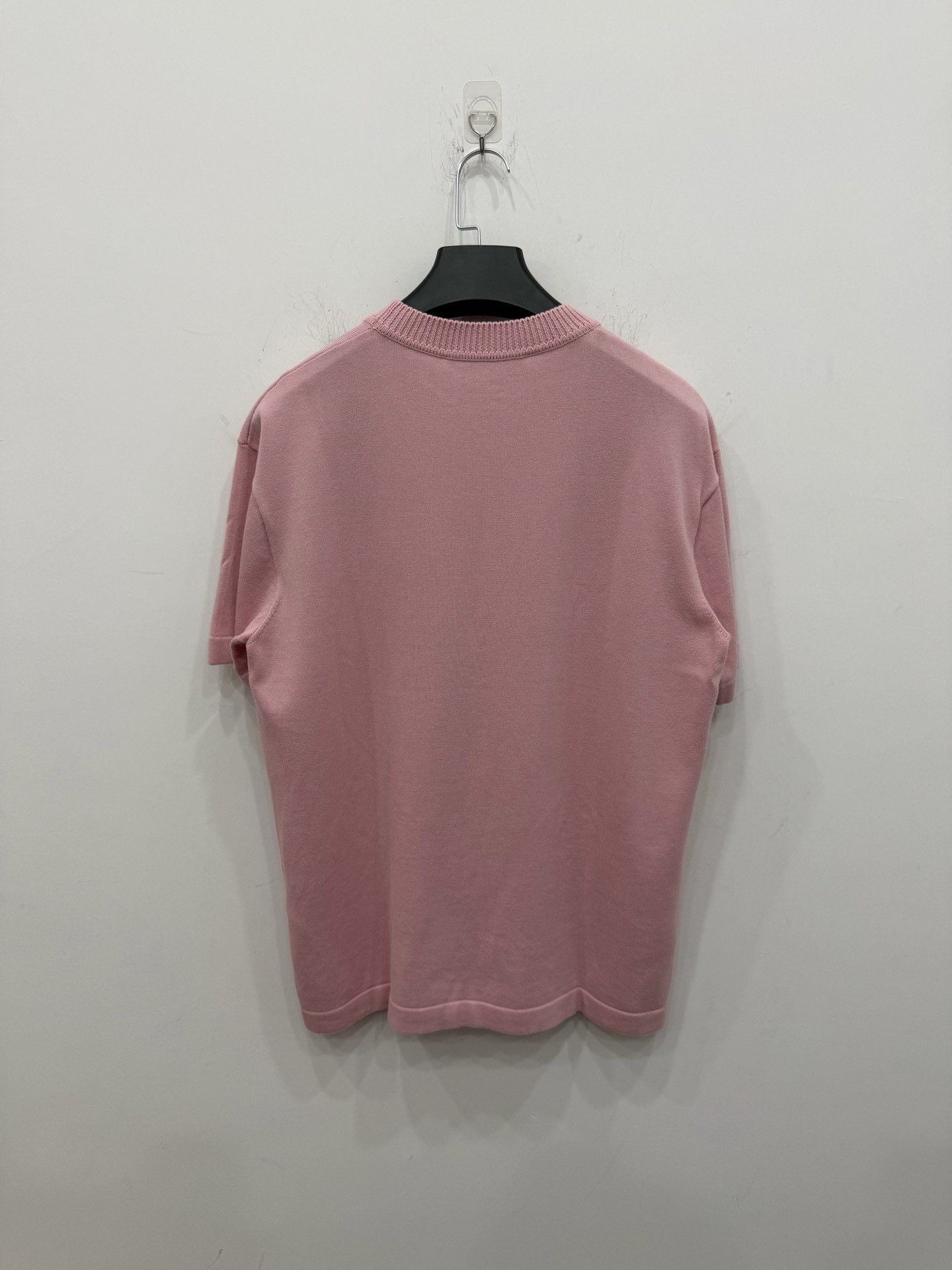 Louis Vuitton Louis Vuitton Pink Pin Short-Sleeve S Size S / US 4 / IT 40 - 2 Thumbnail