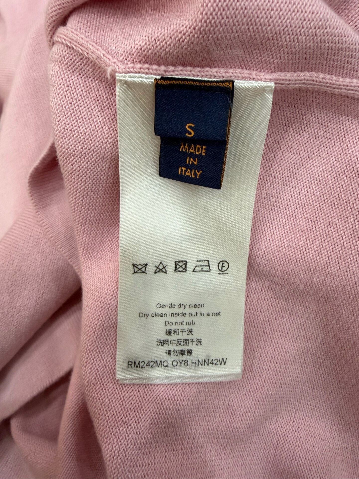 Louis Vuitton Louis Vuitton Pink Pin Short-Sleeve S Size S / US 4 / IT 40 - 5 Thumbnail
