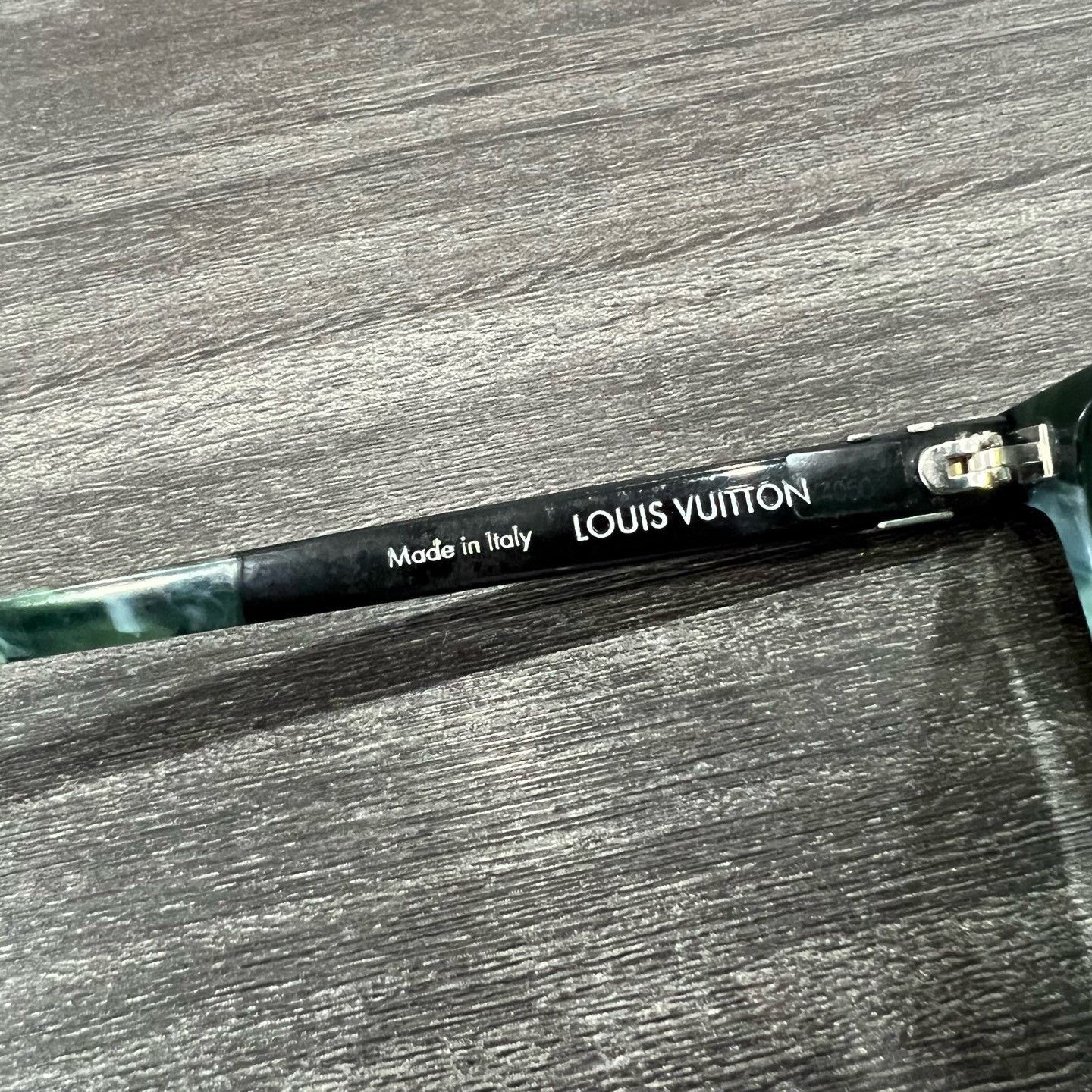 Louis Vuitton Louis Vuitton Dark Green Temple Logo Sunglasses Size ONE SIZE - 5 Thumbnail