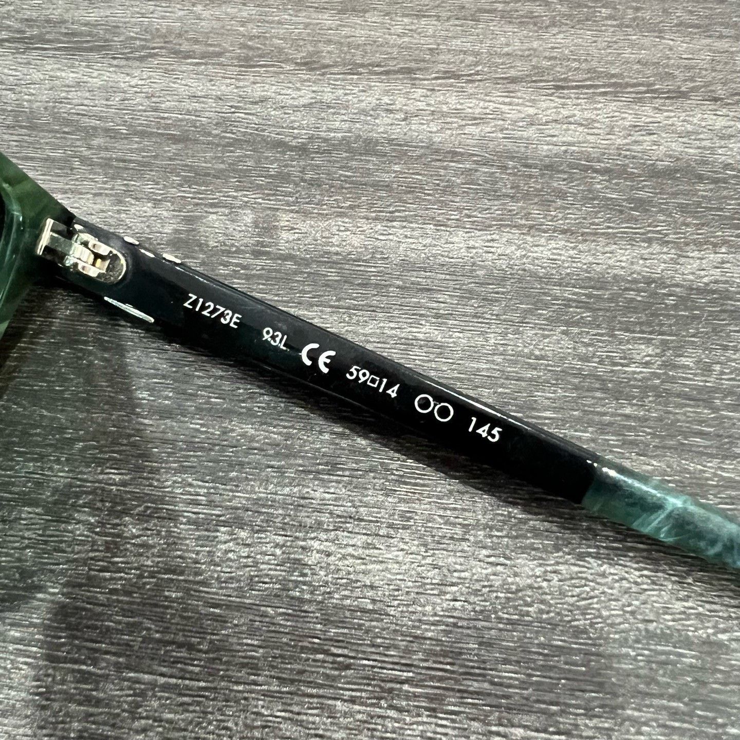 Louis Vuitton Louis Vuitton Dark Green Temple Logo Sunglasses Size ONE SIZE - 4 Thumbnail