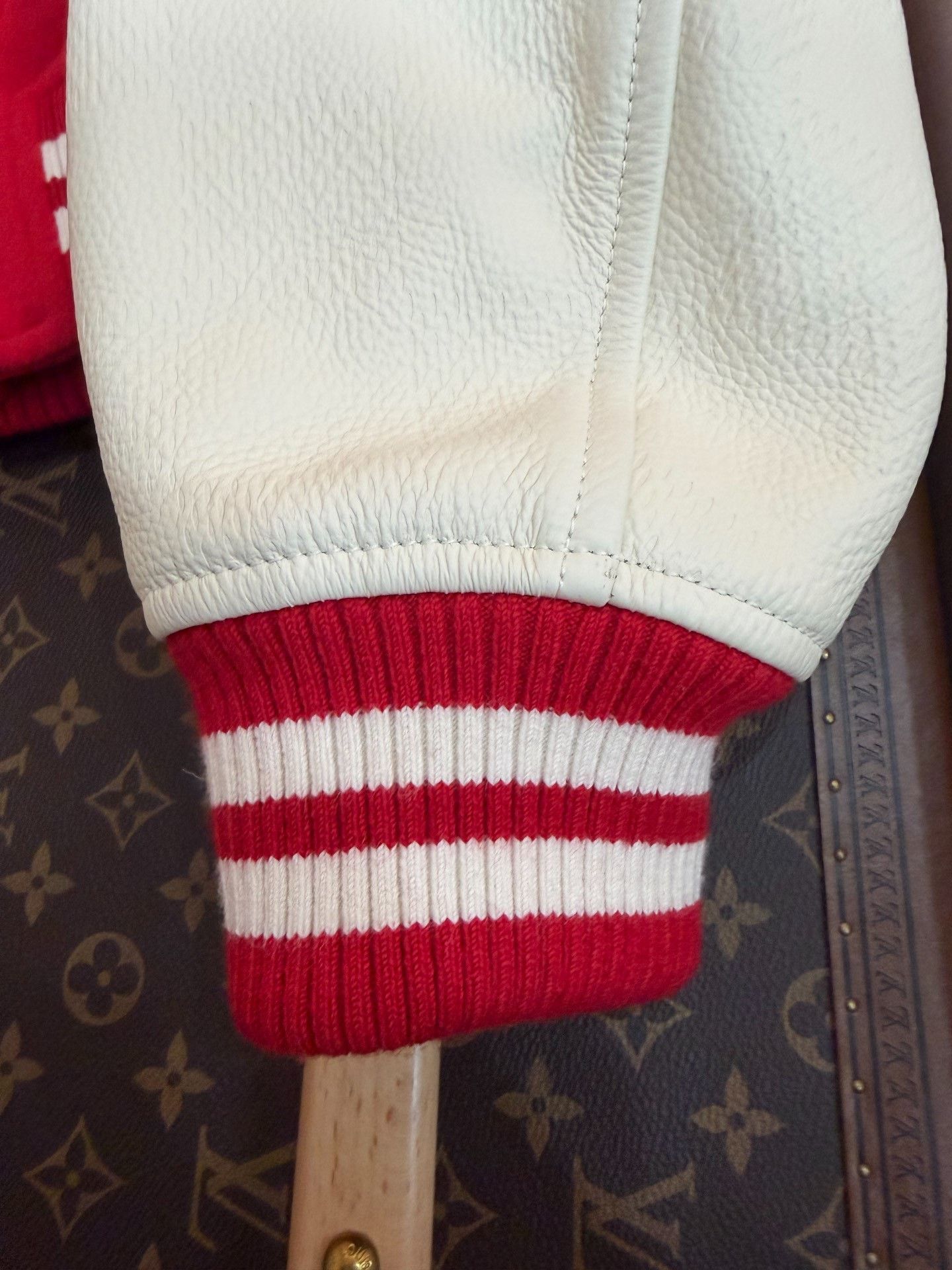 Louis Vuitton Louis Vuitton Pharrell Red White Baseball Jacket Size US L / EU 52-54 / 3 - 6 Thumbnail