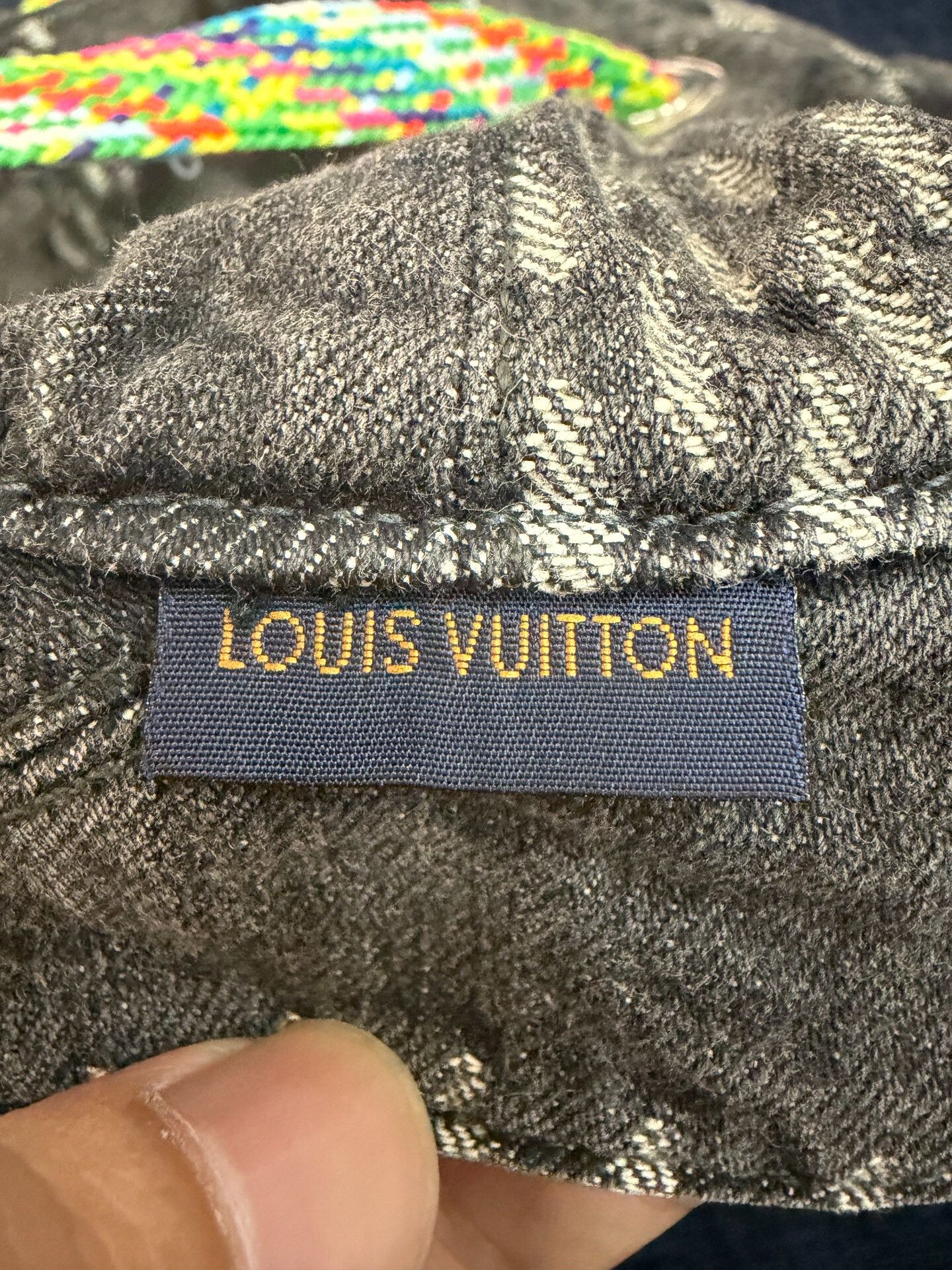 Louis Vuitton Louis Vuitton Black Bucket Hat with Rope Size ONE SIZE - 3 Thumbnail
