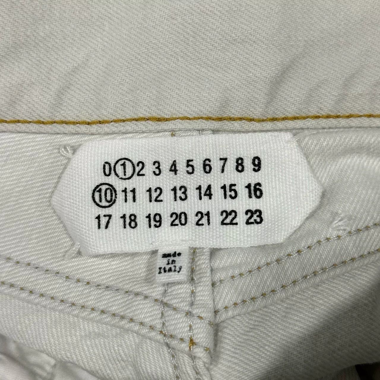 Maison Margiela Maison Margiela Distressed White Denim Pants Size US 31 - 4 Thumbnail