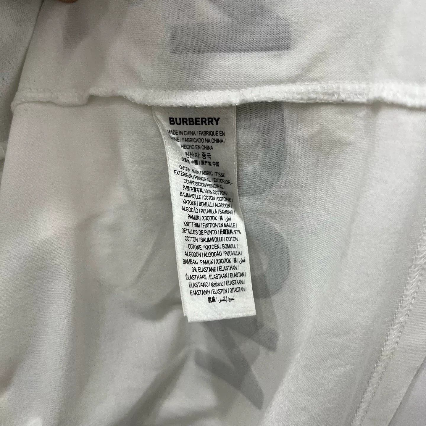 Burberry Burberry Bullet Screen Short Sleeve Tee Size US S / EU 44-46 / 1 - 5 Thumbnail