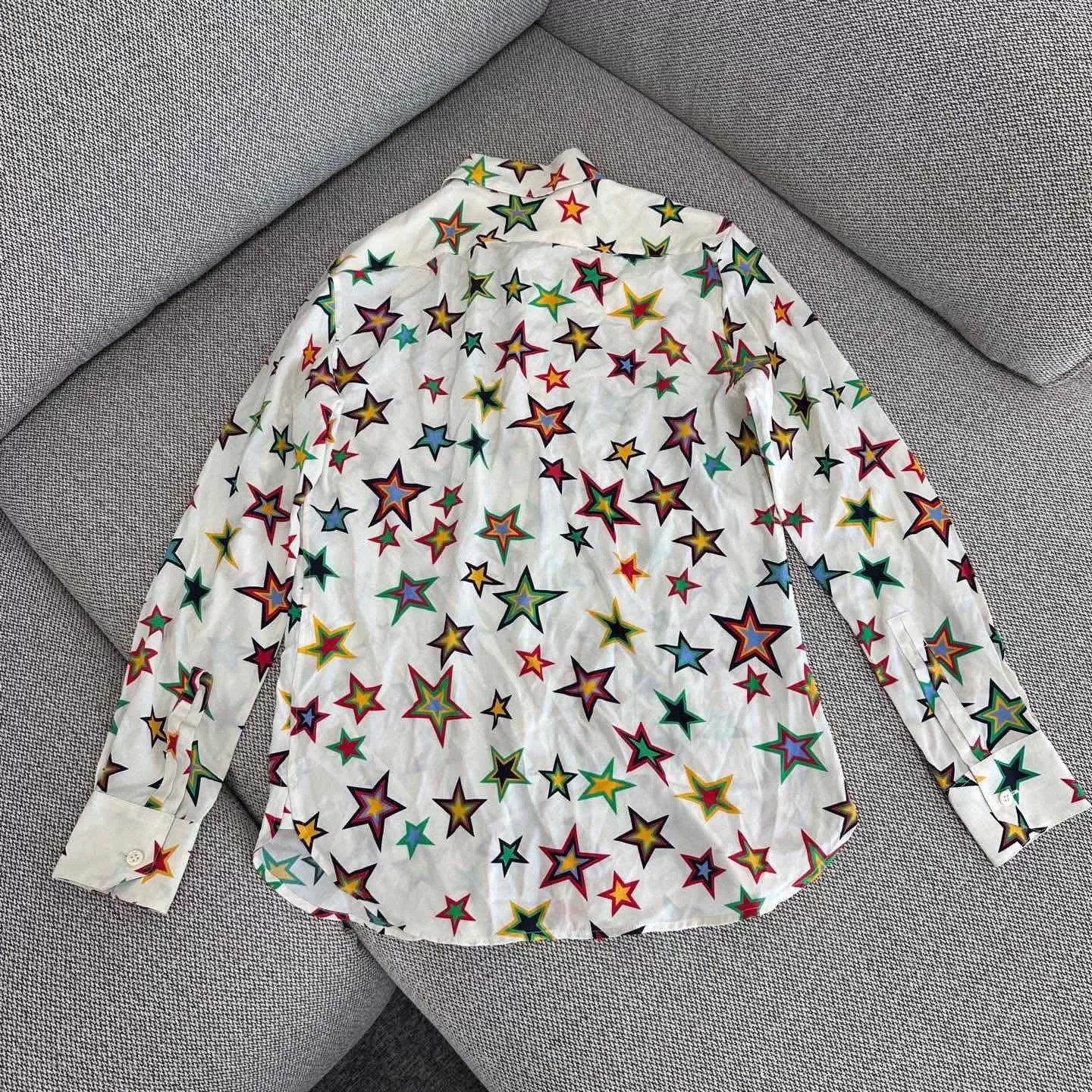 Saint Laurent Paris Saint Laurent Star Print Silk Long-Sleeve Shirt Size XS / US 0-2 / IT 36-38 - 2 Thumbnail