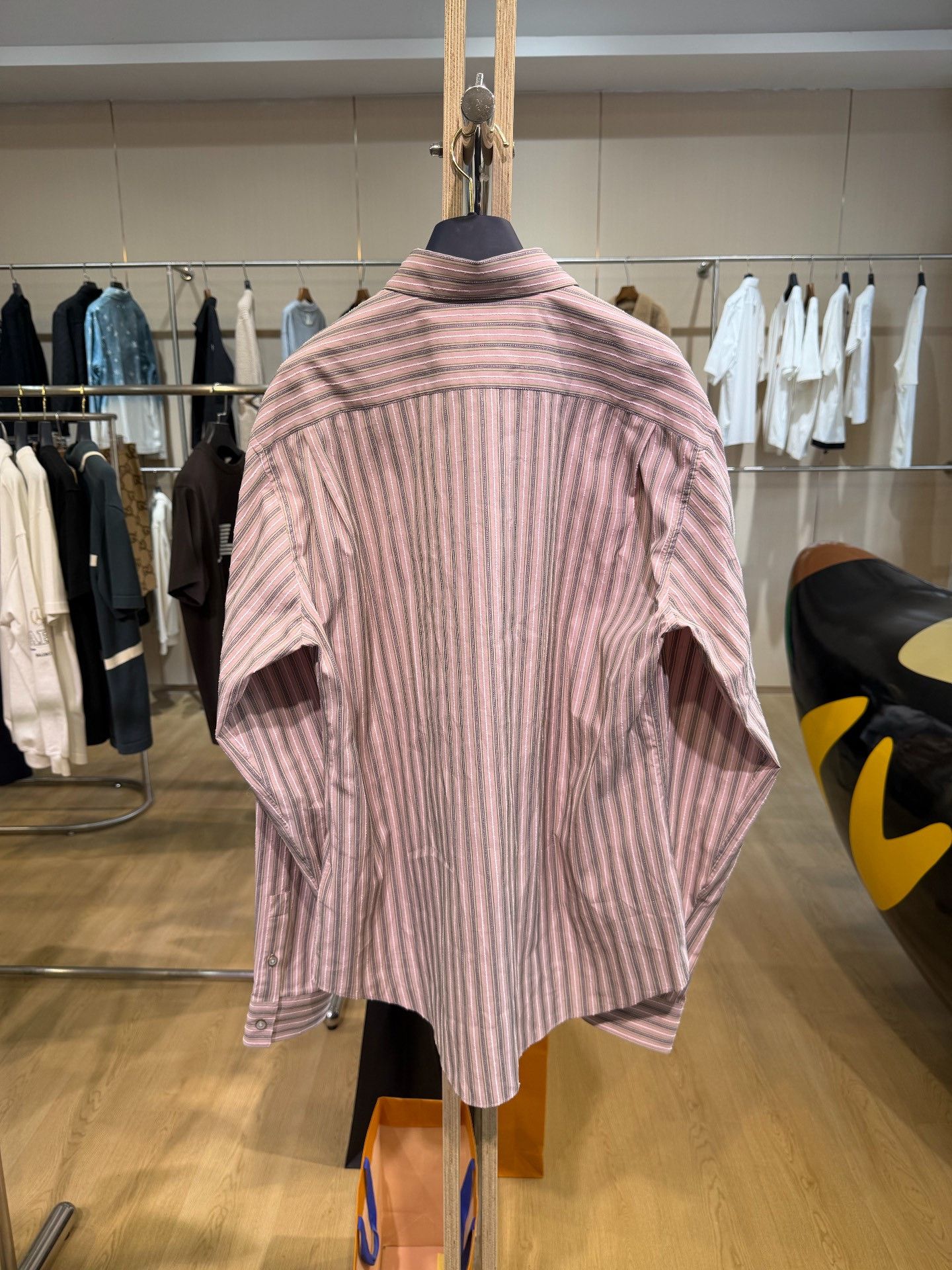 Louis Vuitton Louis Vuitton SS26 Striped Logo Embroidered Longsleeve Size US XL / EU 56 / 4 - 2 Thumbnail