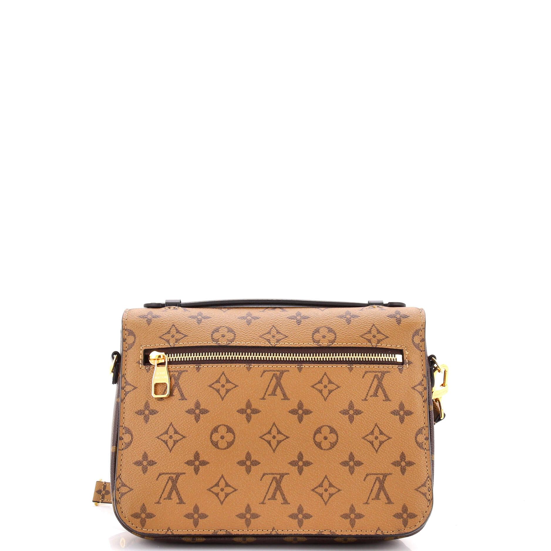 Louis Vuitton Pochette Metis Size ONE SIZE - 3 Thumbnail