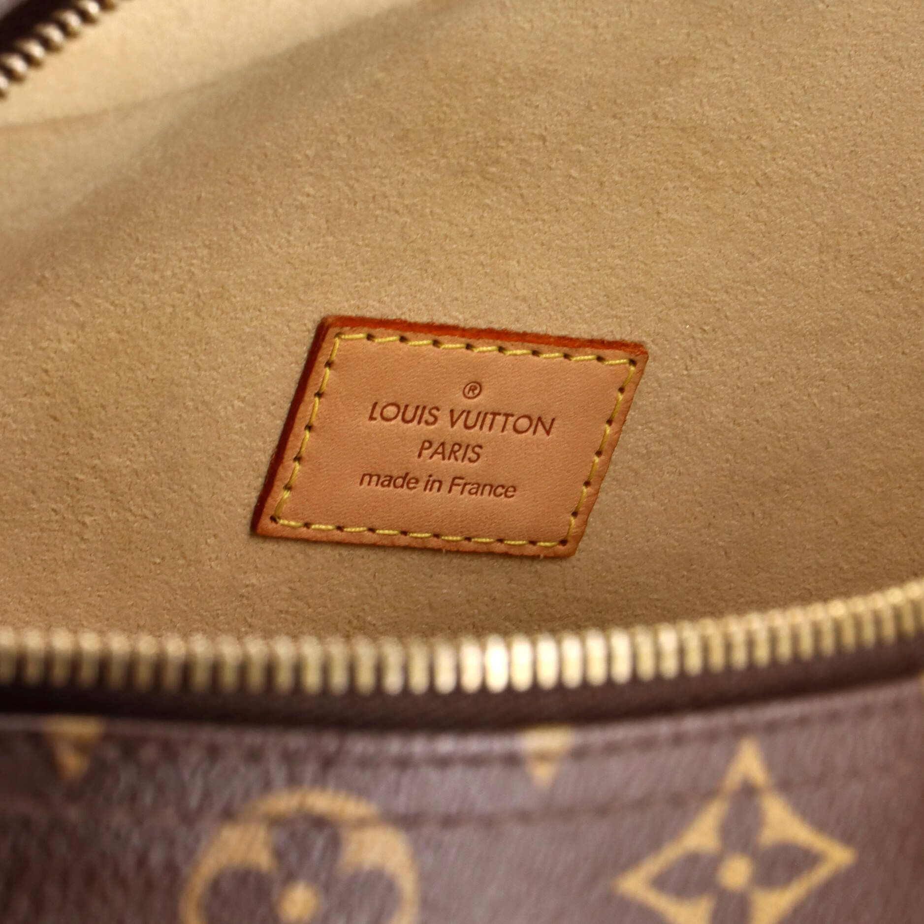 Louis Vuitton Manhattan Handbag Size ONE SIZE - 8 Thumbnail
