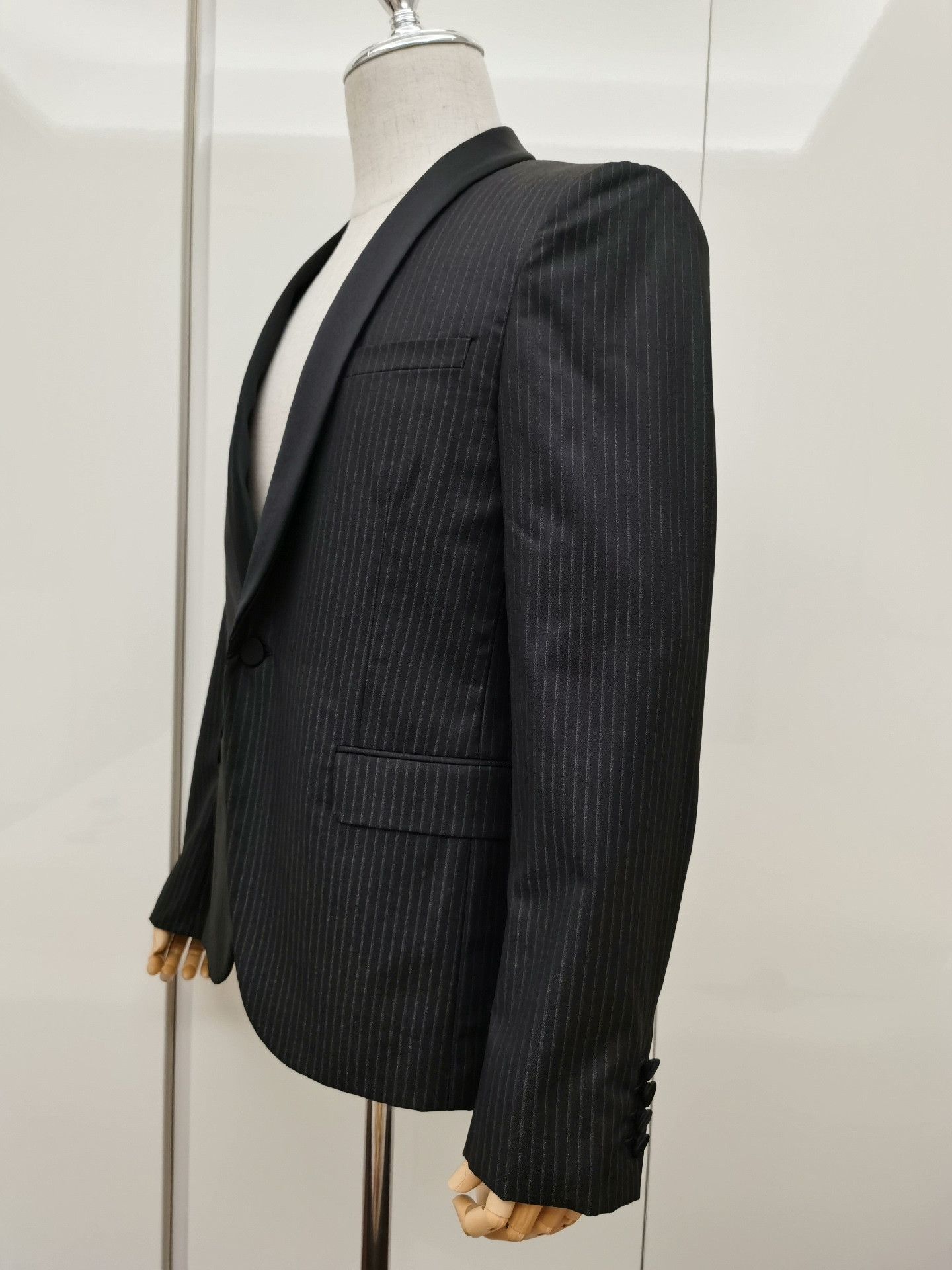 Saint Laurent Paris Saint Laurent Wool Pinstripe Tuxedo Blazer Size US M / EU 48-50 / 2 - 4 Thumbnail