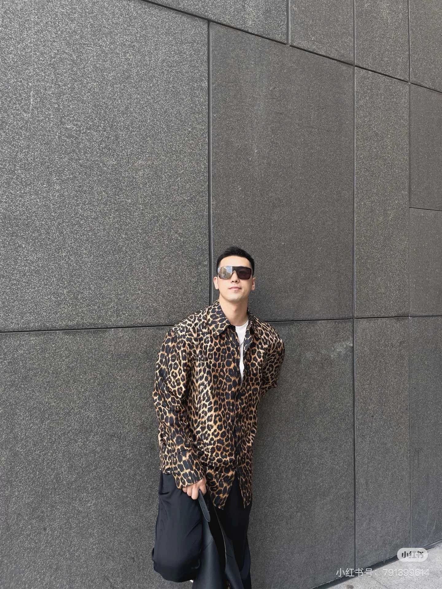 Saint Laurent Paris Saint Laurent Leopard Print Hooded Jacket Size US M / EU 48-50 / 2 - 4 Thumbnail