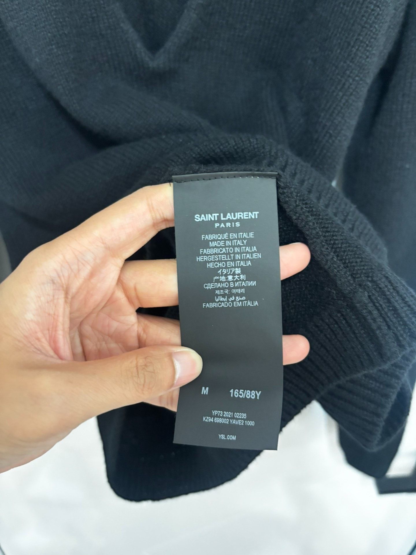 Saint Laurent Paris Saint Laurent Unisex Black Cashmere Sweater Size M / US 6-8 / IT 42-44 - 4 Thumbnail