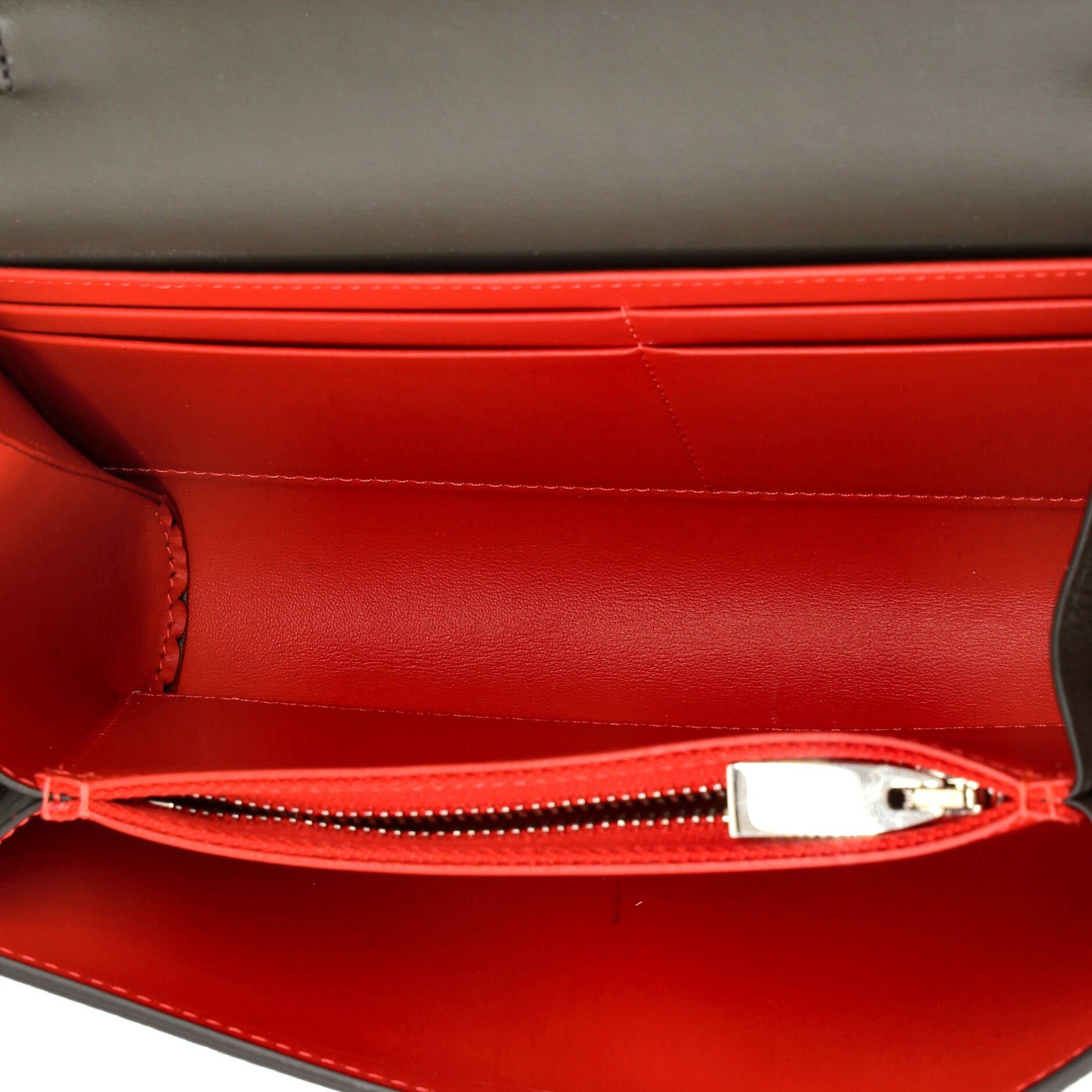 Christian Louboutin Paloma Clutch Size ONE SIZE - 5 Thumbnail