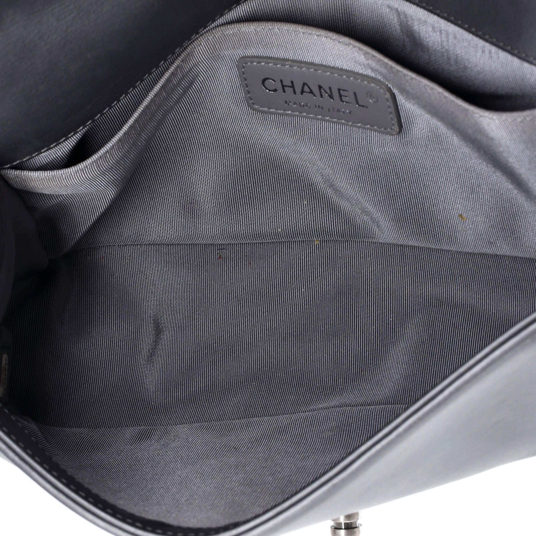 Chanel Boy Flap Bag Size ONE SIZE - 5 Thumbnail