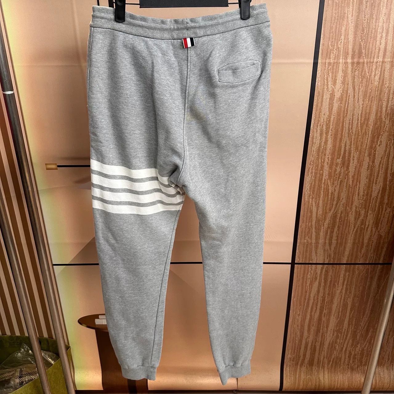 Thom Browne Thom Browne Gray Classic 4-Stripe Sweatpants Size US 26 / EU 42 - 2 Thumbnail