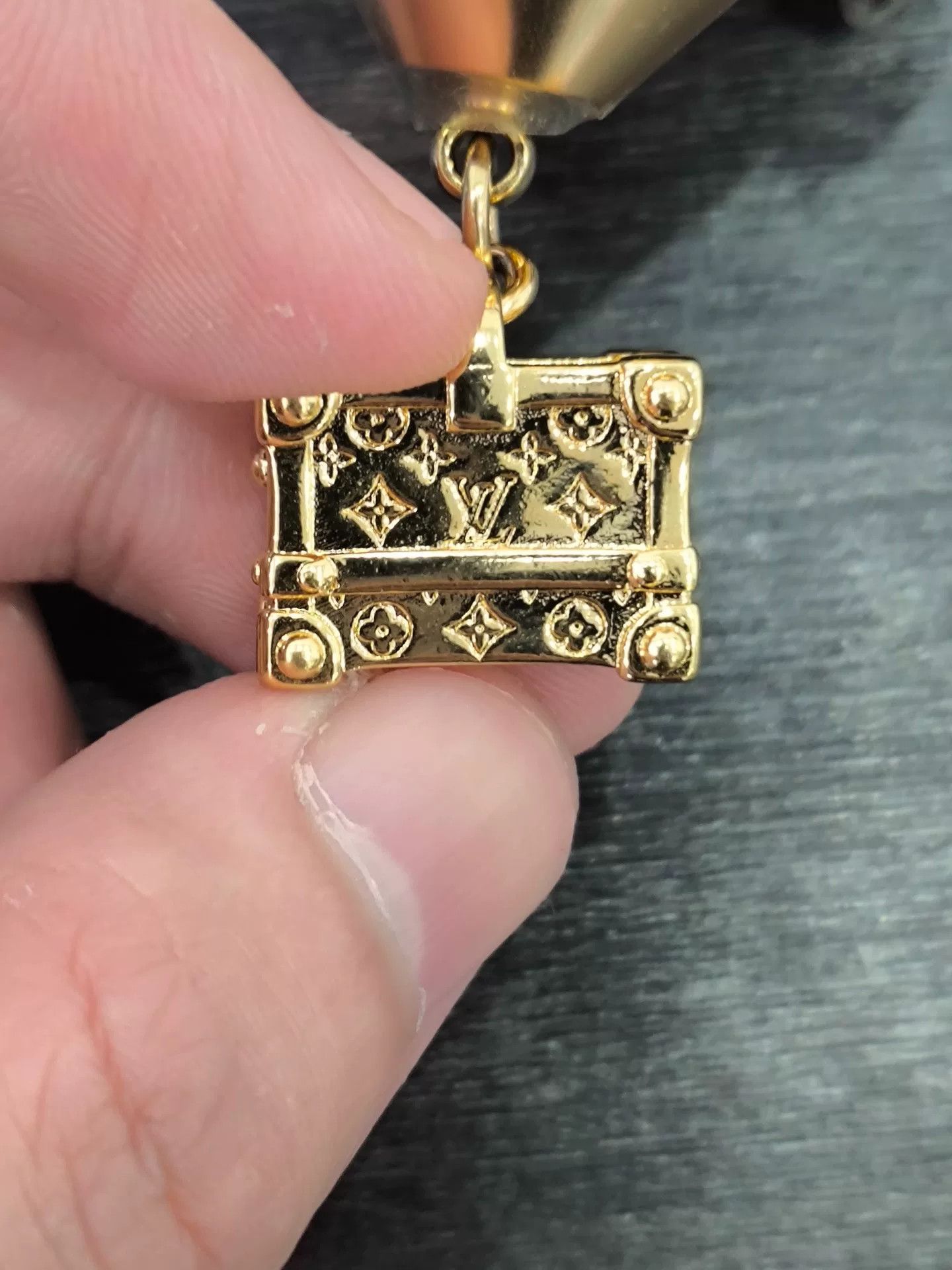 Louis Vuitton Louis Vuitton Hot Air Balloon Keychain Size ONE SIZE - 4 Thumbnail
