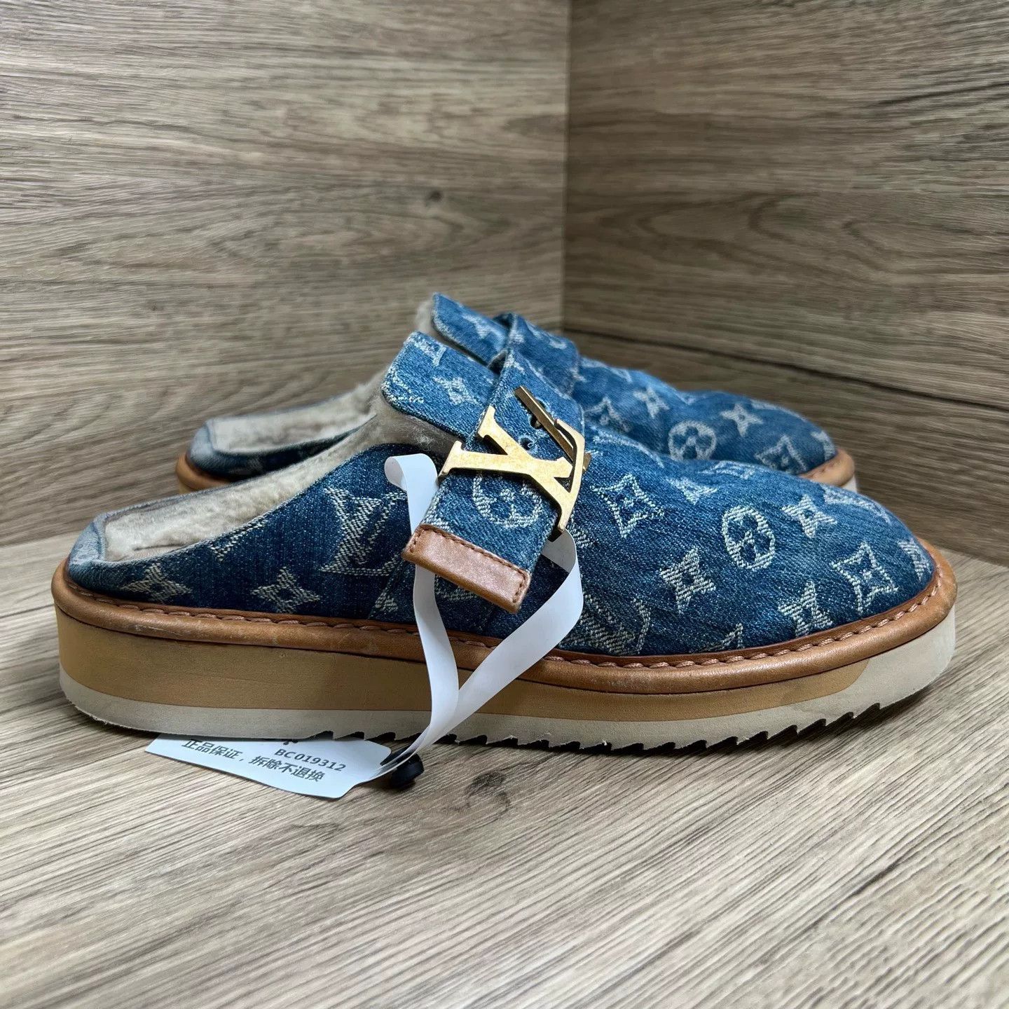 Louis Vuitton Louis Vuitton Nigo Denim Mule Slides Size US 6 / EU 39 - 2 Thumbnail