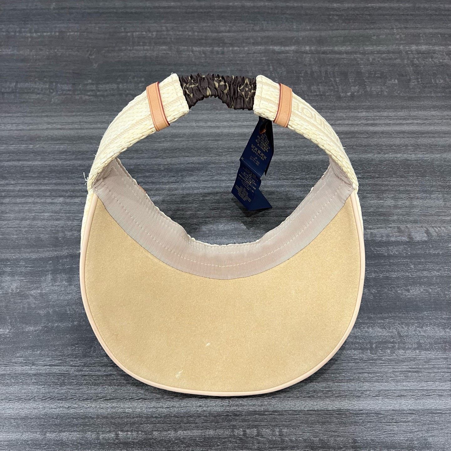Louis Vuitton Louis Vuitton LV Large Logo Sun Hat Size ONE SIZE - 3 Thumbnail
