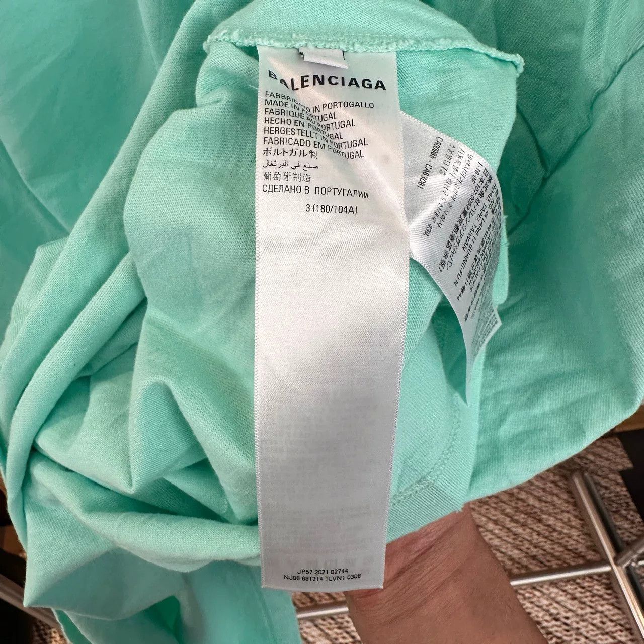 Balenciaga Balenciaga Mint Green Bieber Short Sleeve Size US S / EU 44-46 / 1 - 4 Thumbnail