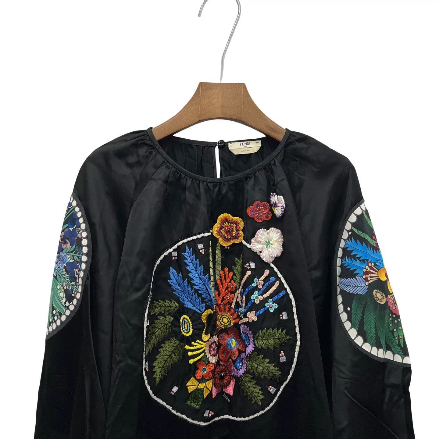 Fendi Fendi Heavy Embroidered Long Sleeve Size S / US 4 / IT 40 - 2 Thumbnail