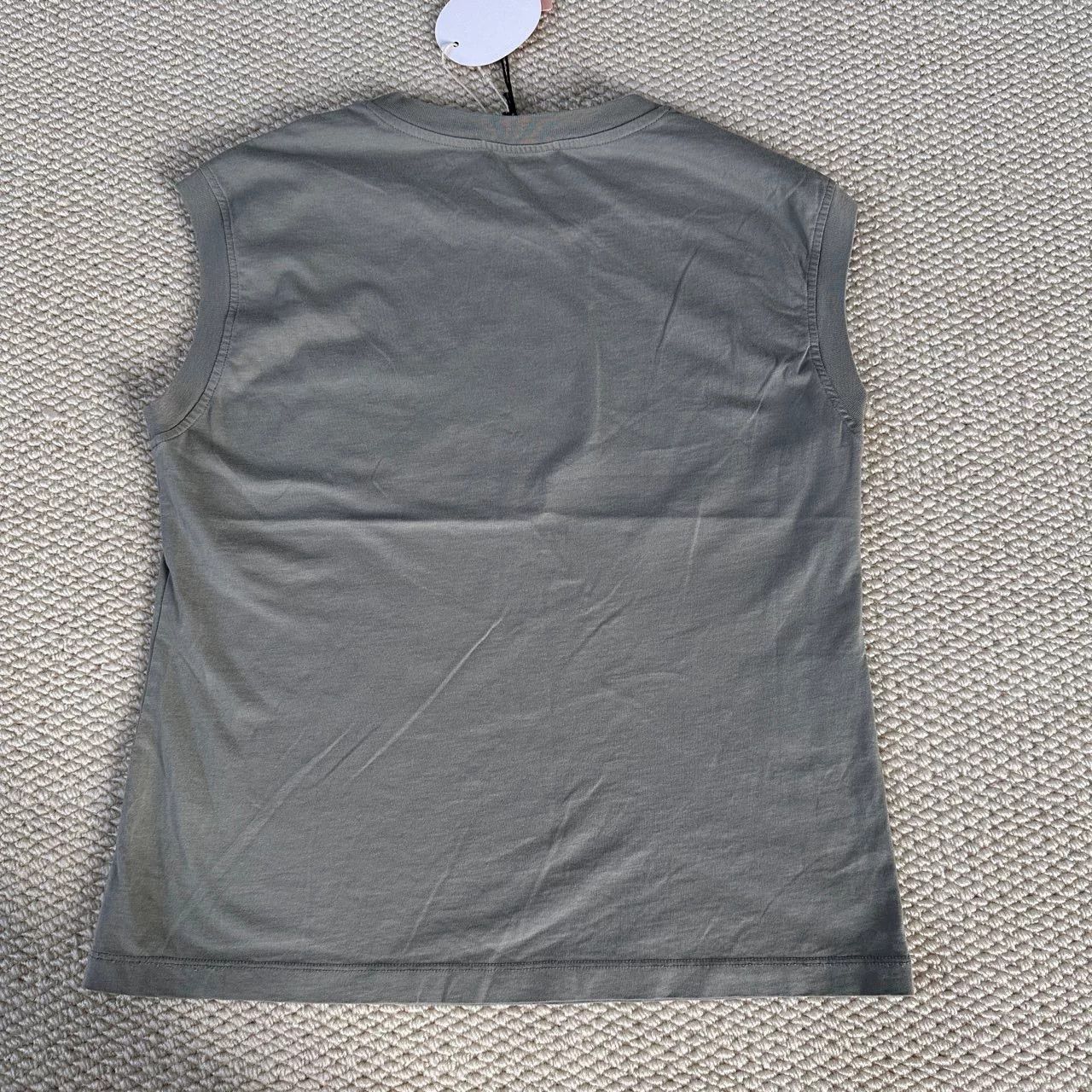 Miu Miu MiuMiu Solid Sleeveless Vest XS Size XS / US 0-2 / IT 36-38 - 2 Thumbnail