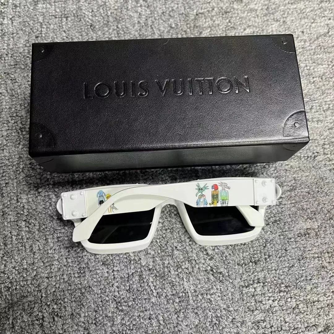 Louis Vuitton Louis Vuitton White Virgil Painted Logo Sunglasses Size ONE SIZE - 2 Thumbnail