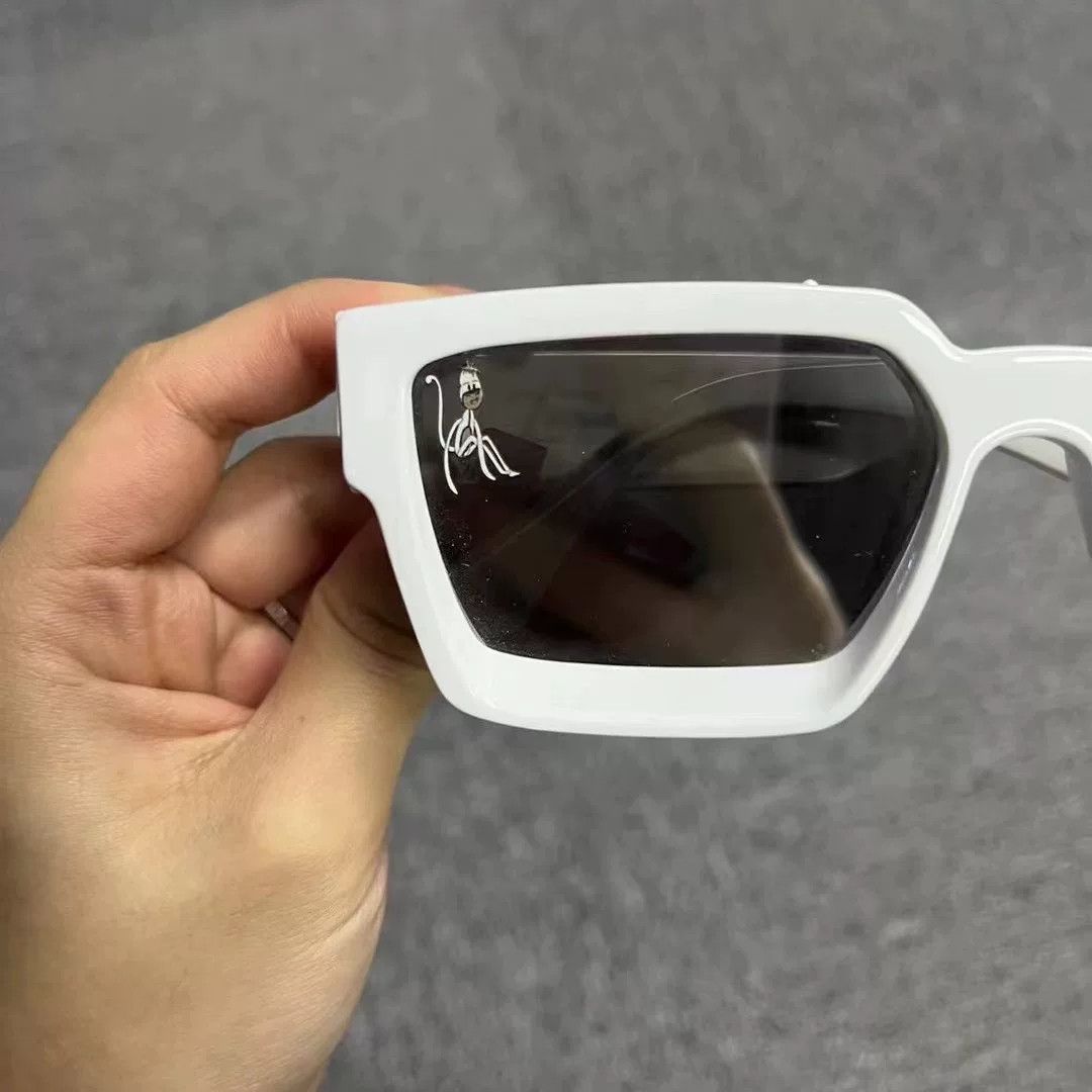 Louis Vuitton Louis Vuitton White Virgil Painted Logo Sunglasses Size ONE SIZE - 8 Thumbnail