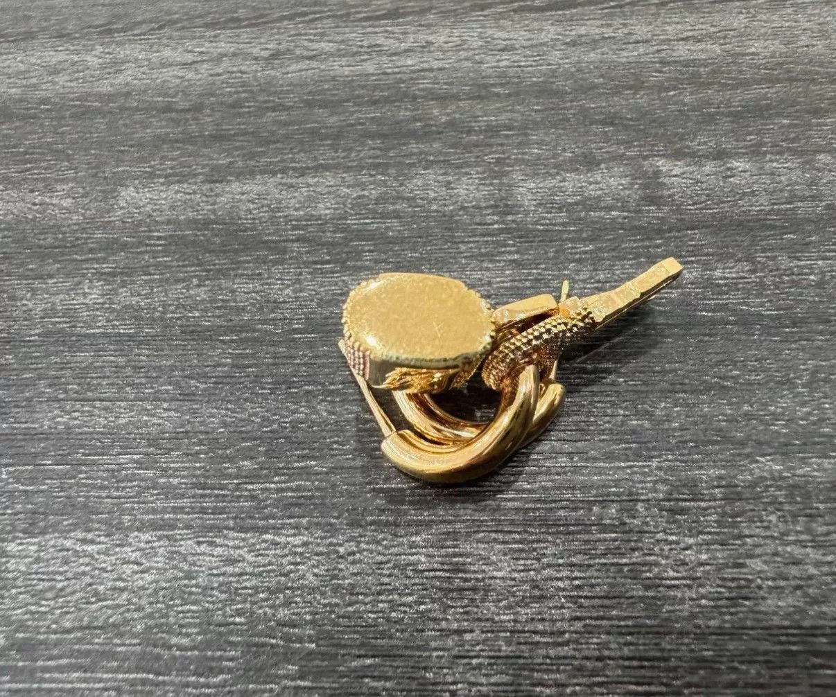 Louis Vuitton Louis Vuitton Gold Lock Key Earrings Size ONE SIZE - 2 Thumbnail