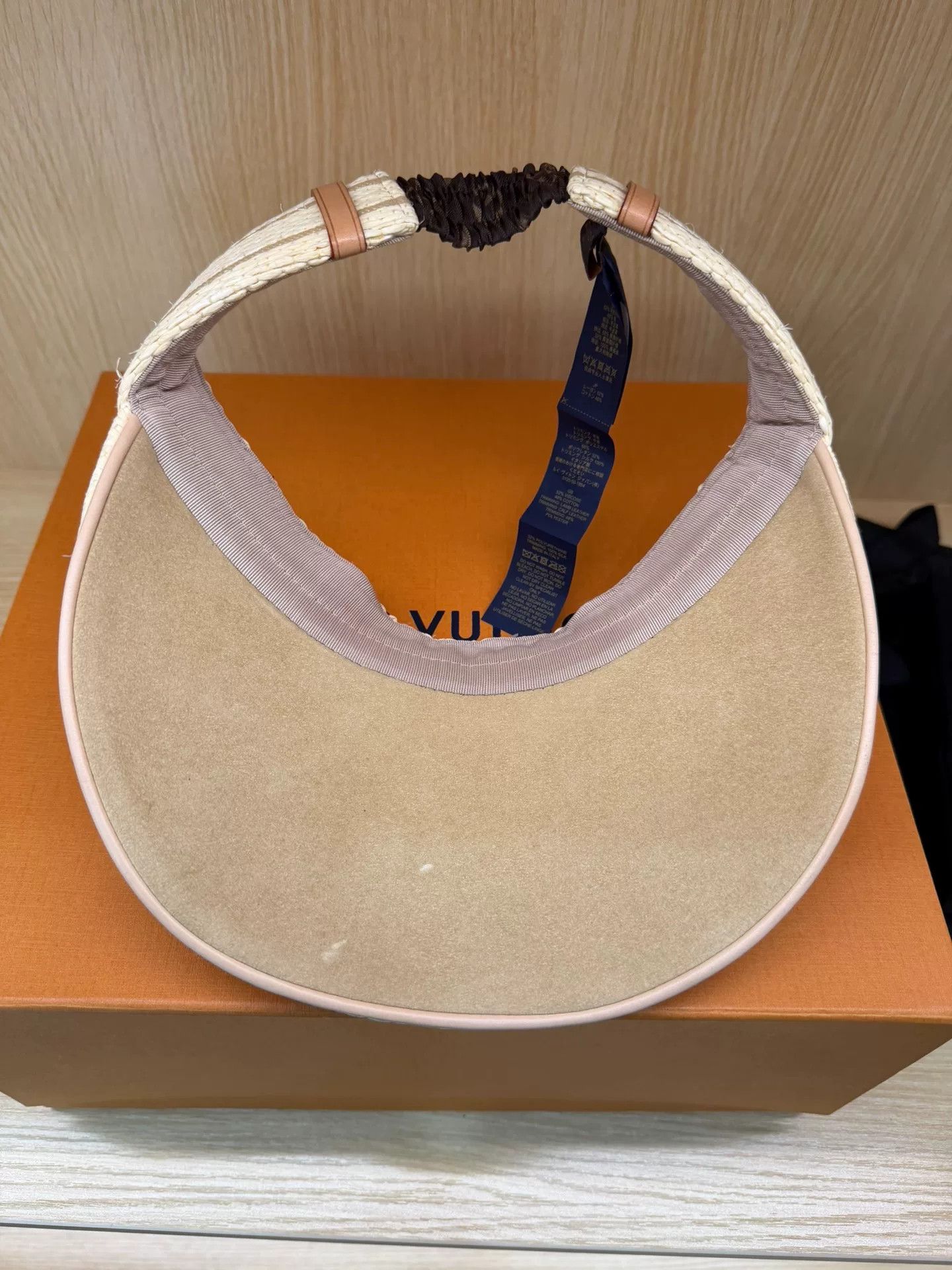 Louis Vuitton Louis Vuitton Latest Sun Hat Size ONE SIZE - 2 Thumbnail
