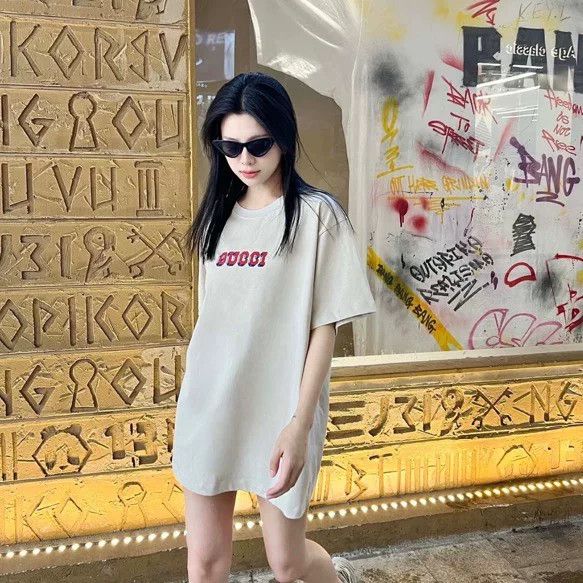 Gucci Gucci Beige Letter Print Short Sleeve Size US M / EU 48-50 / 2 - 7 Thumbnail