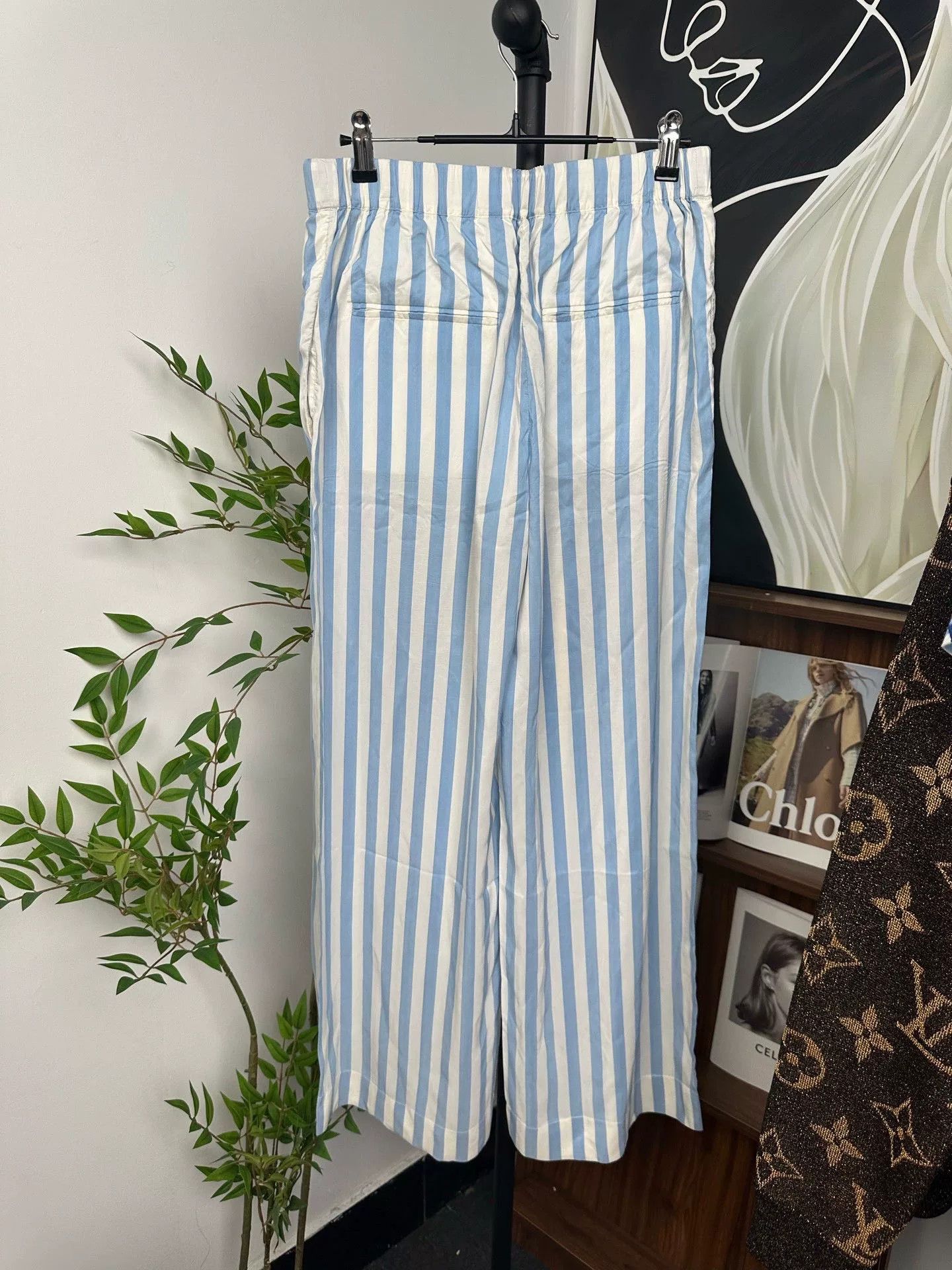 Burberry Burberry Classic Stripe Silk Wide-Leg Pants Size 38" / US 16 / IT 52 - 2 Thumbnail