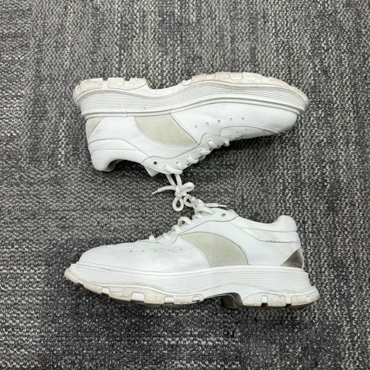 Alexander McQueen Alexander McQueen Platform Cut-Out White Sneakers Size US 10.5 / EU 43-44 - 3 Thumbnail