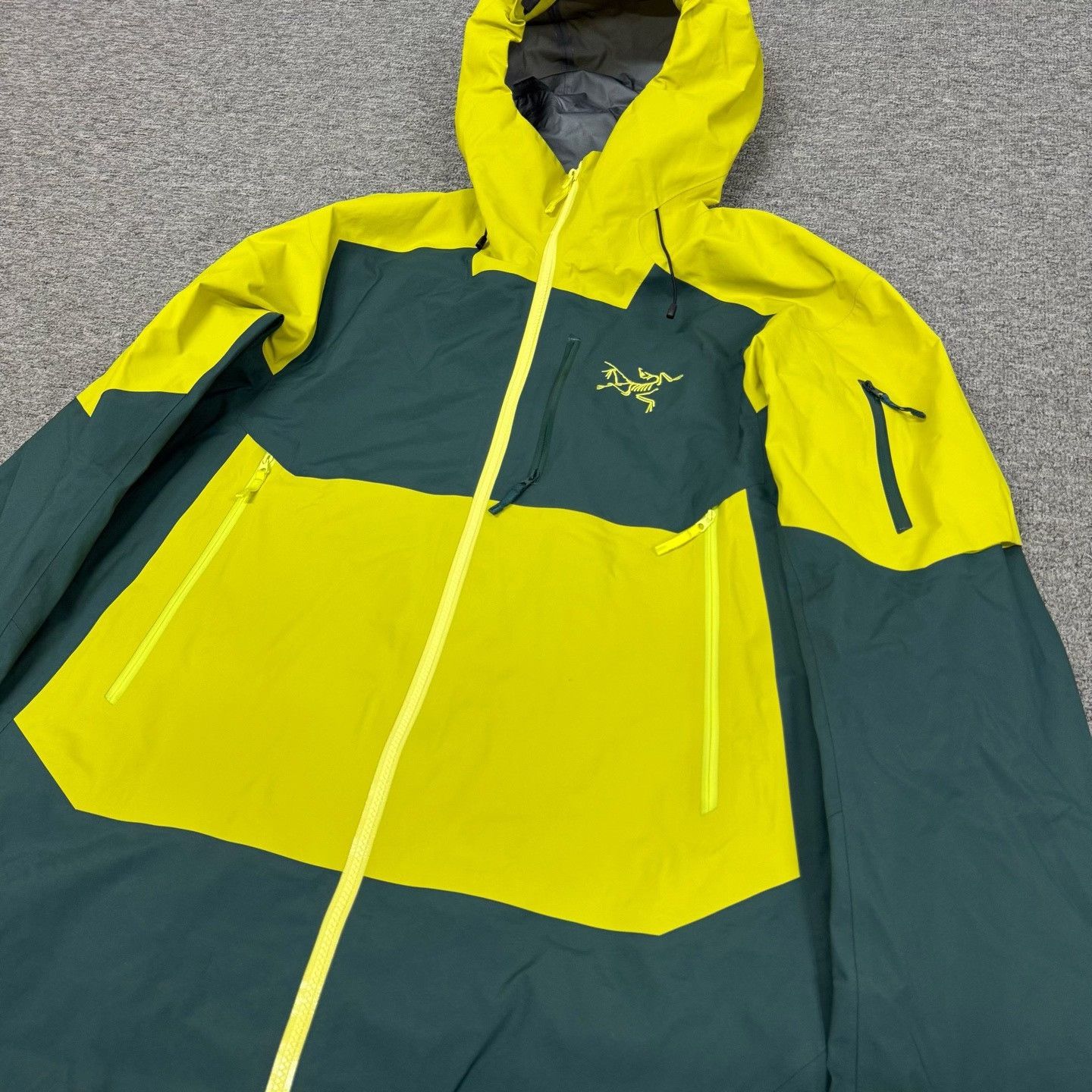 Arc'teryx Arc'teryx Sabre SV M Hooded Jacket Size US M / EU 48-50 / 2 - 4 Thumbnail