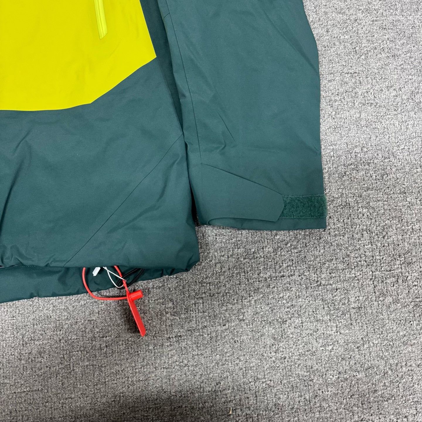 Arc'teryx Arc'teryx Sabre SV M Hooded Jacket Size US M / EU 48-50 / 2 - 3 Thumbnail