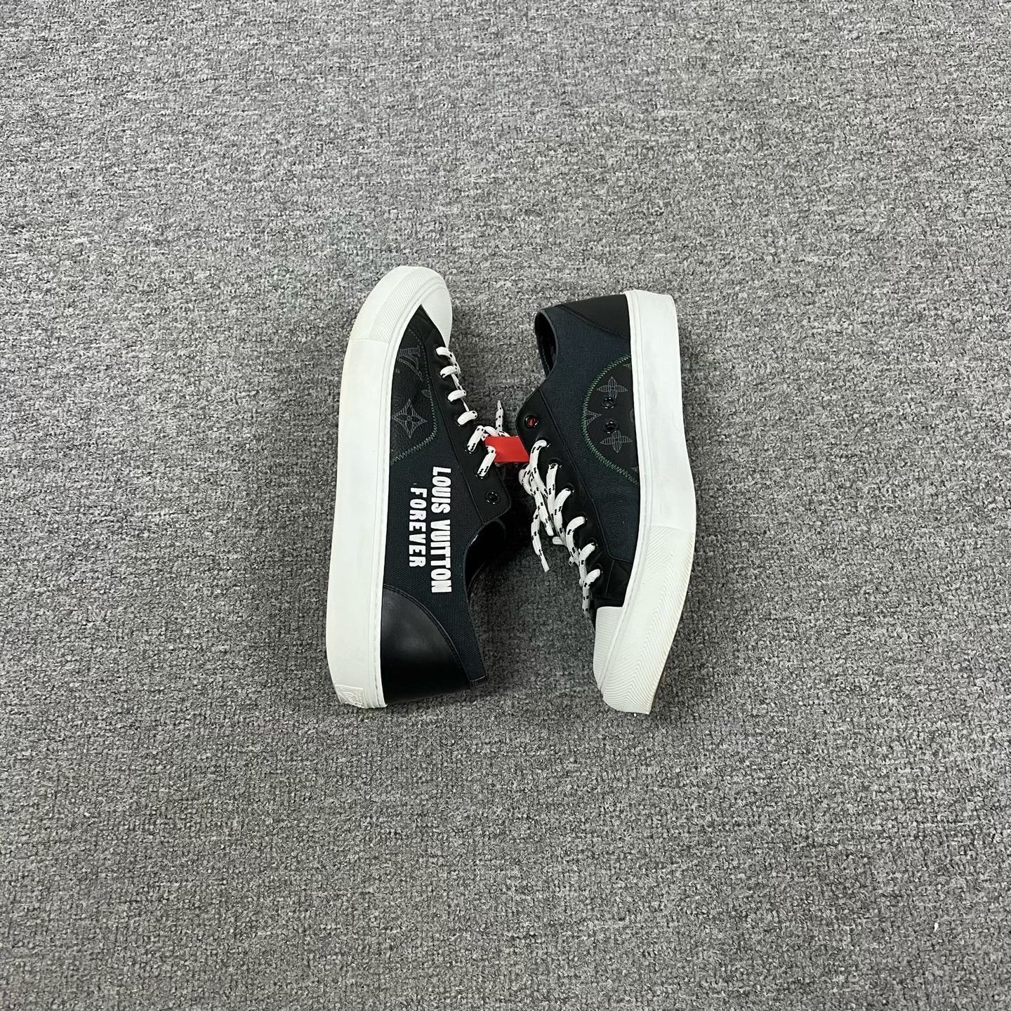 Louis Vuitton Louis Vuitton Monogram Low-Top Sneakers Size US 8.5 / EU 41-42 - 6 Thumbnail