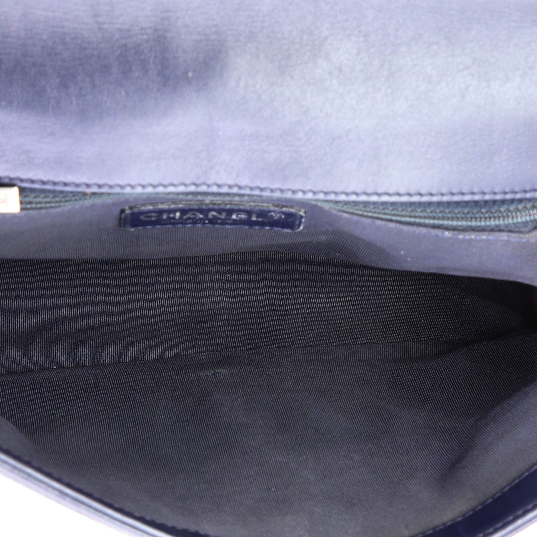 Chanel Boy Flap Bag Size ONE SIZE - 5 Thumbnail
