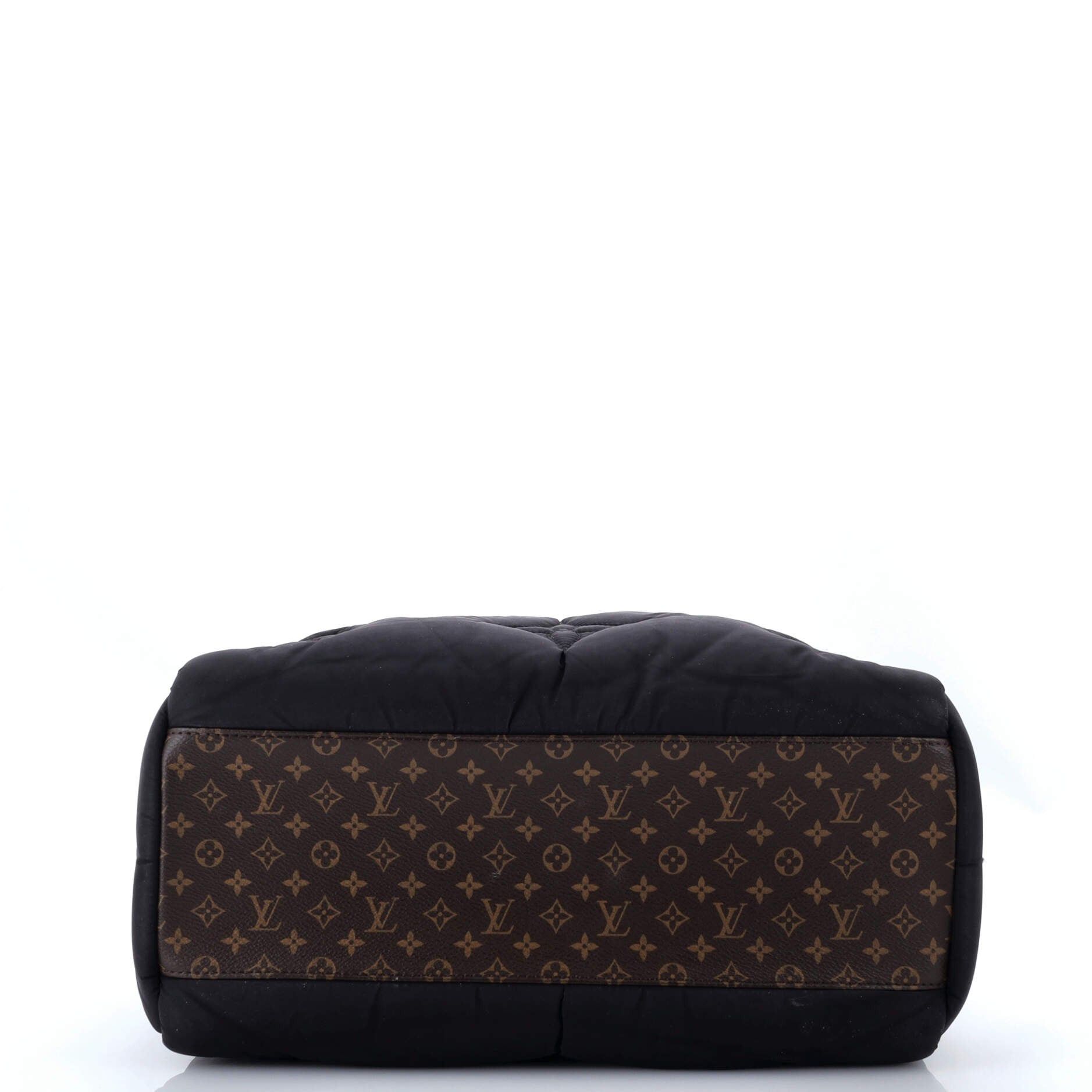 Louis Vuitton Pillow OnTheGo Tote Size ONE SIZE - 4 Thumbnail