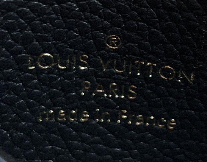Louis Vuitton LV Charms Card Holder Size ONE SIZE - 8 Thumbnail