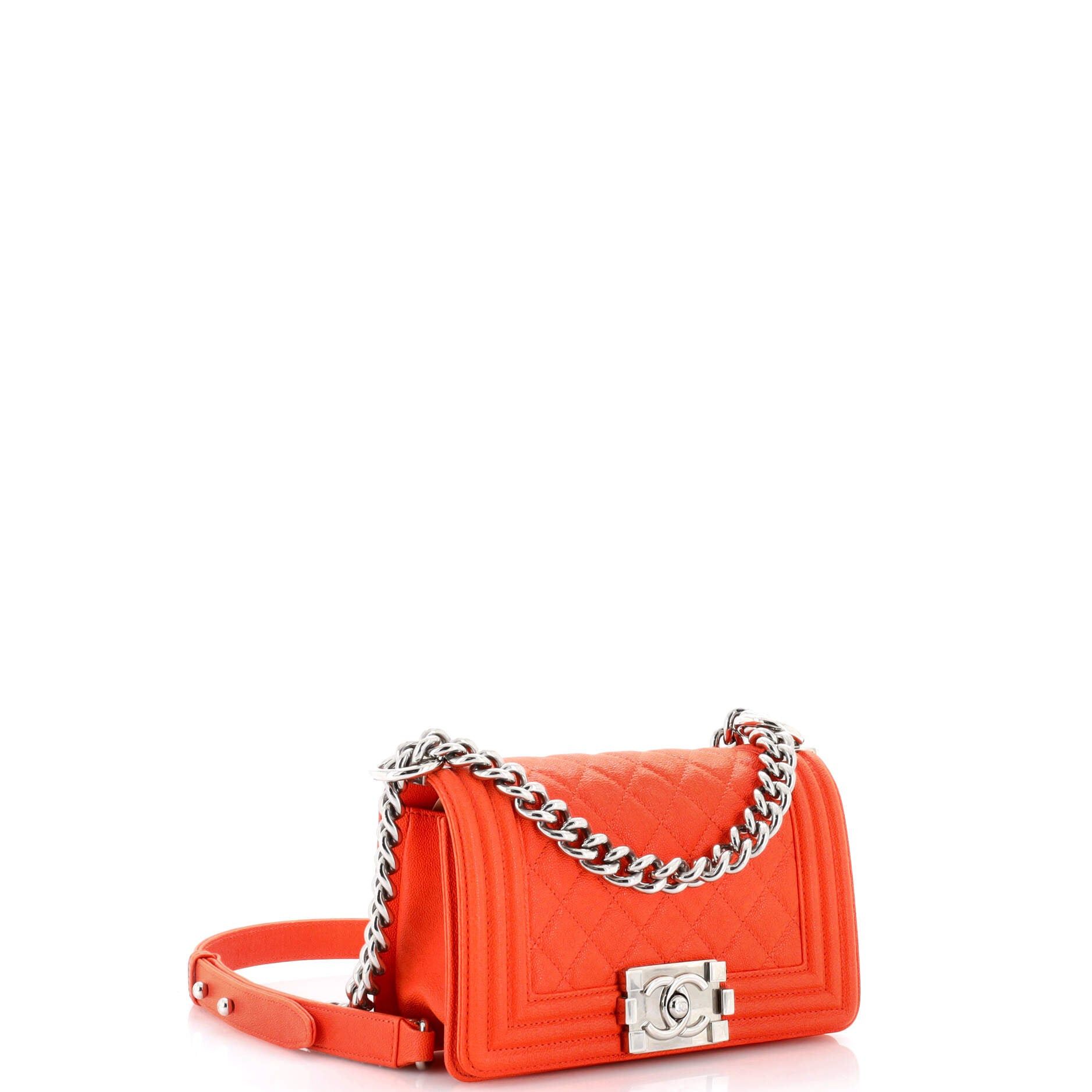 Chanel Boy Flap Bag Size ONE SIZE - 2 Thumbnail