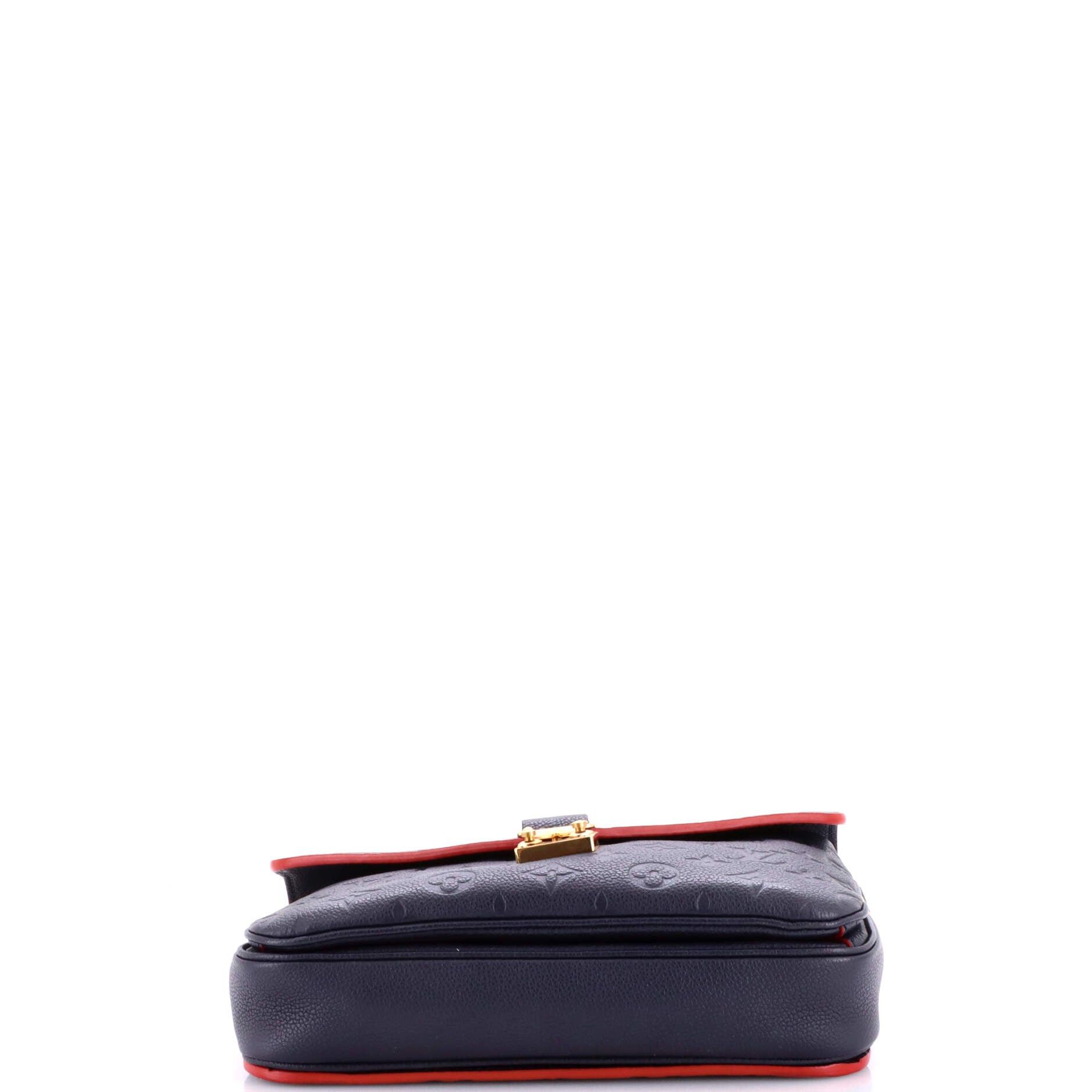 Louis Vuitton Pochette Metis Size ONE SIZE - 4 Thumbnail
