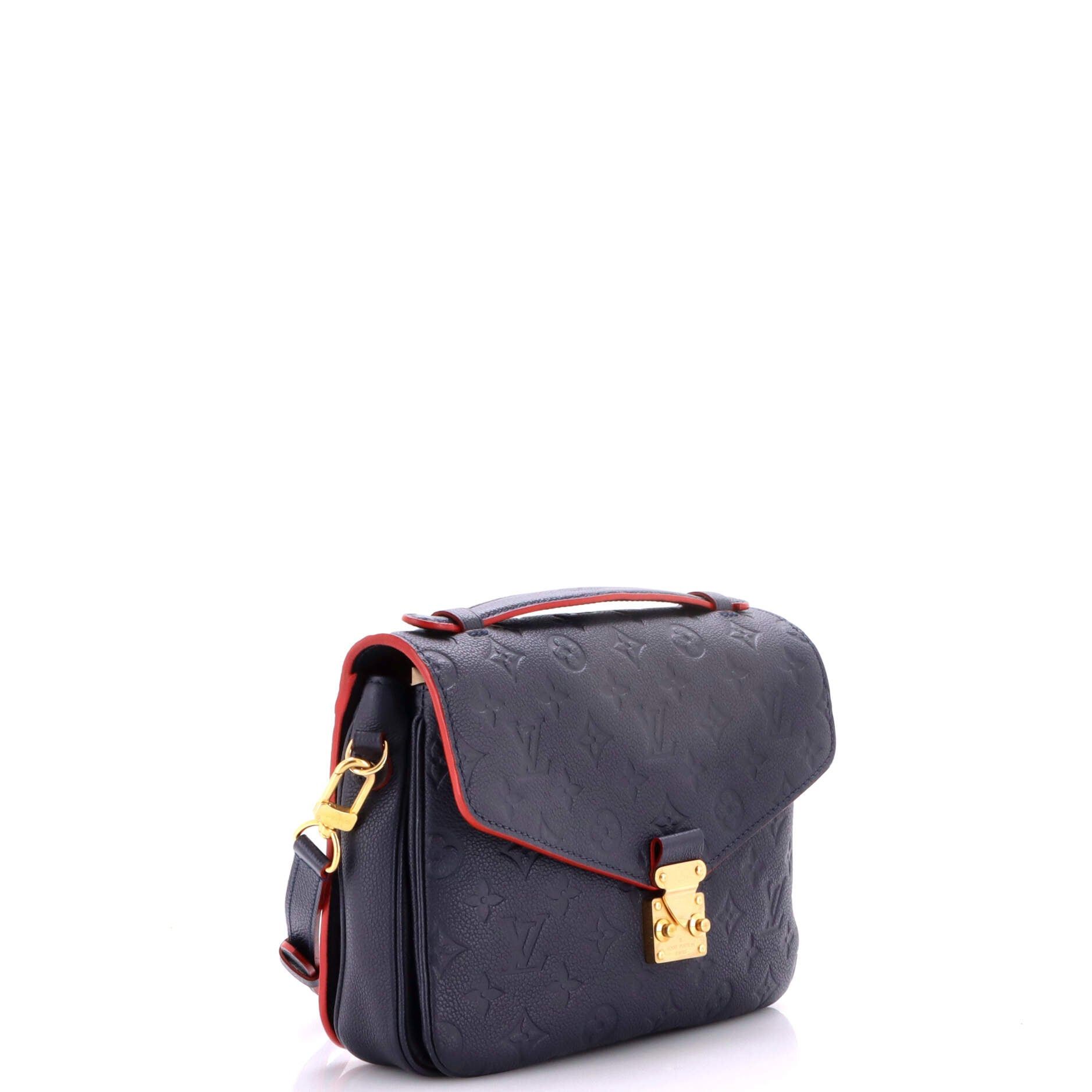 Louis Vuitton Pochette Metis Size ONE SIZE - 2 Thumbnail